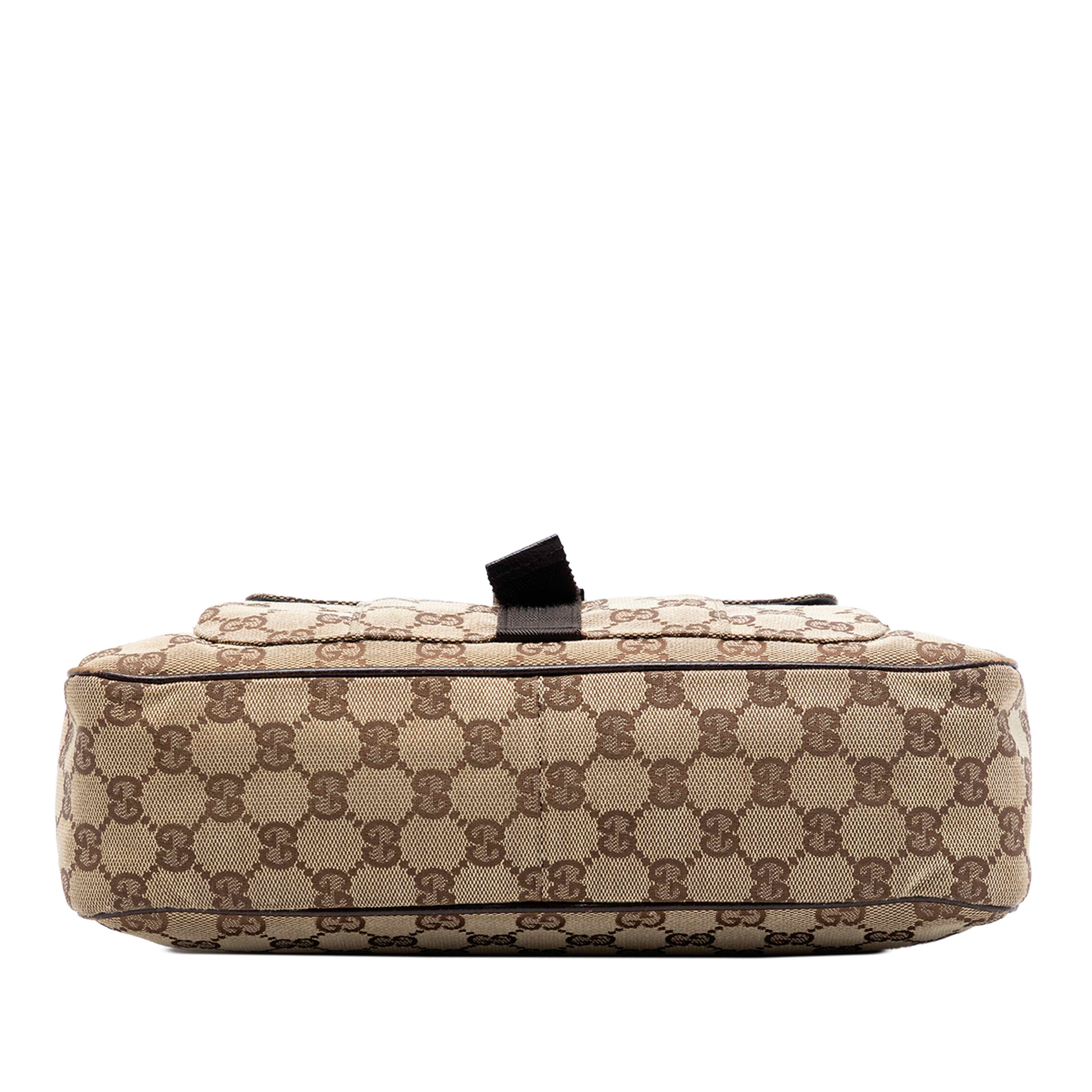 Gucci Gg Canvas Crossbody, från Luxclusif, i färgen beige. Klicka för att öppna bilden i stort format