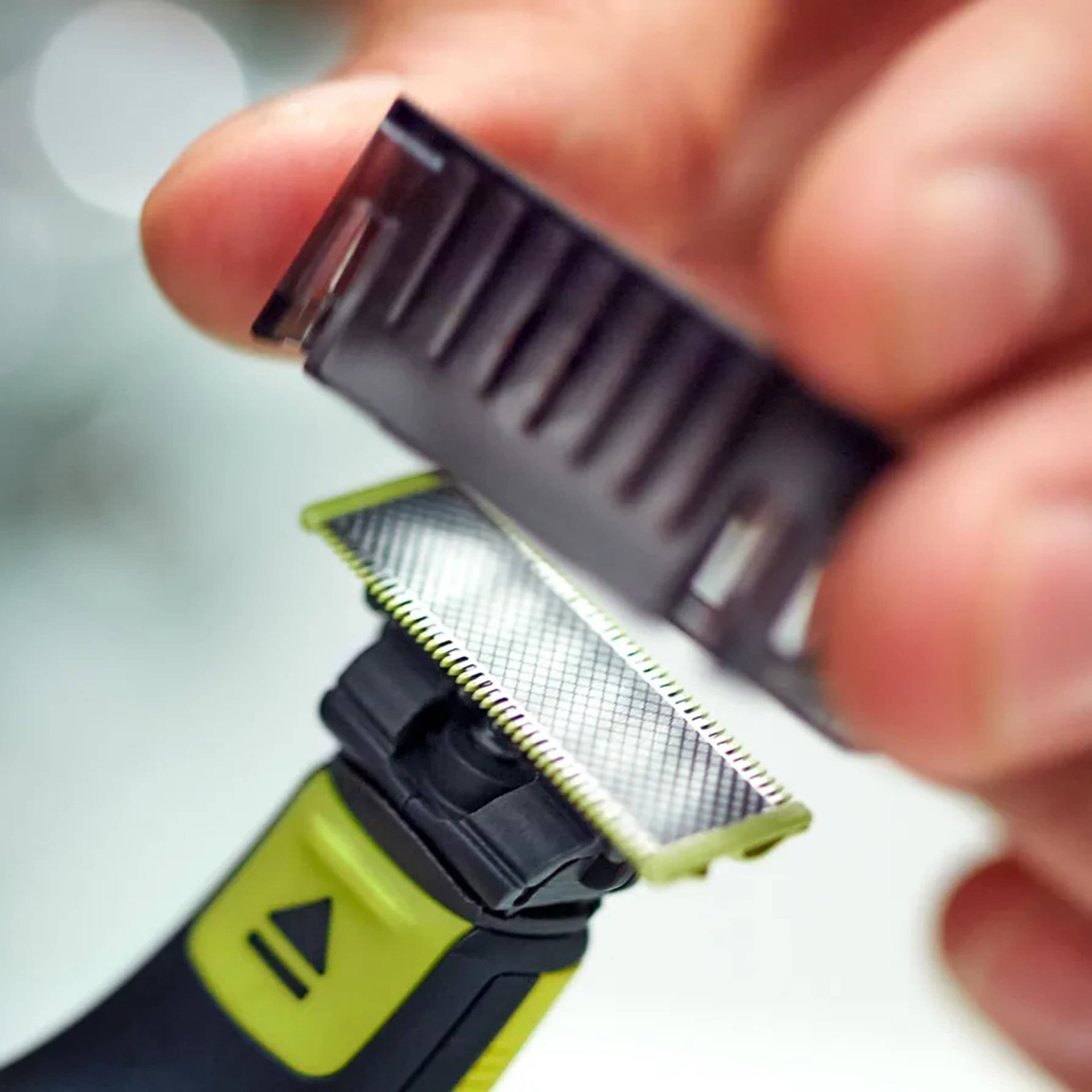 Oneblade 360 Qp2724/23, från Philips, i färgen limegrön/antracit. Klicka för att öppna bilden i stort format