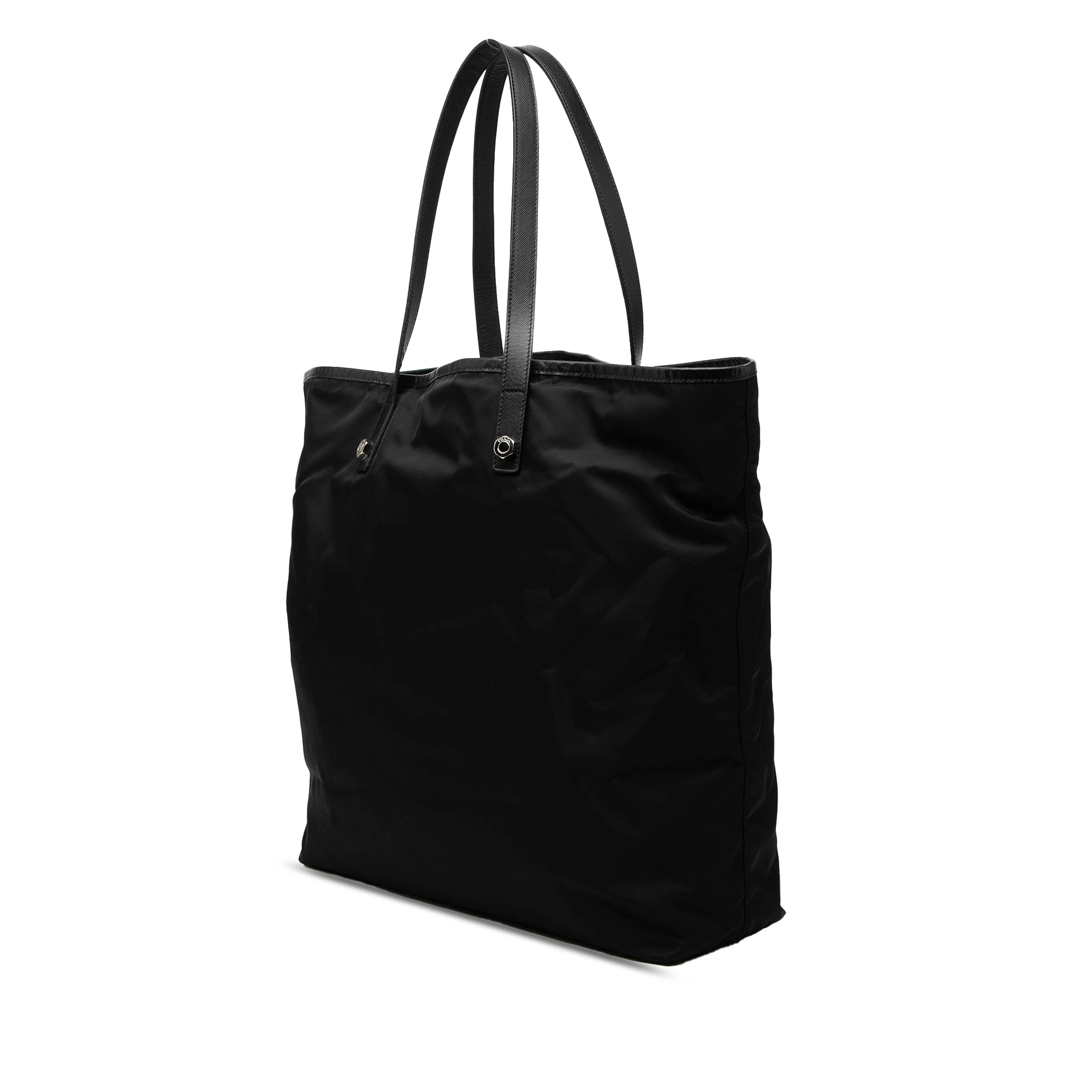 Prada Tessuto Skull Tote, från Luxclusif, i färgen black. Klicka för att öppna bilden i stort format
