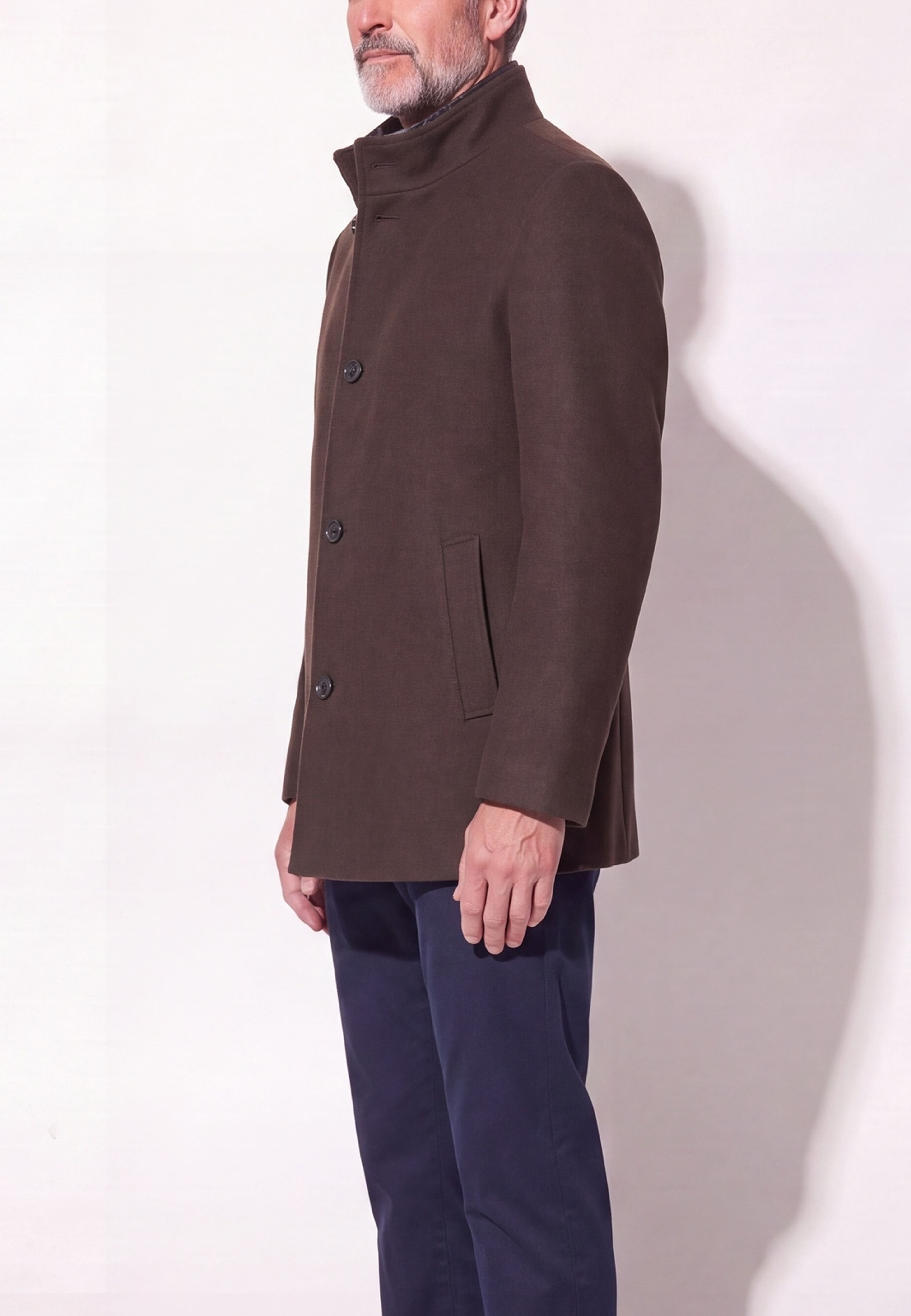 Berkley Coat, från Saki, i färgen brown. Klicka för att öppna bilden i stort format