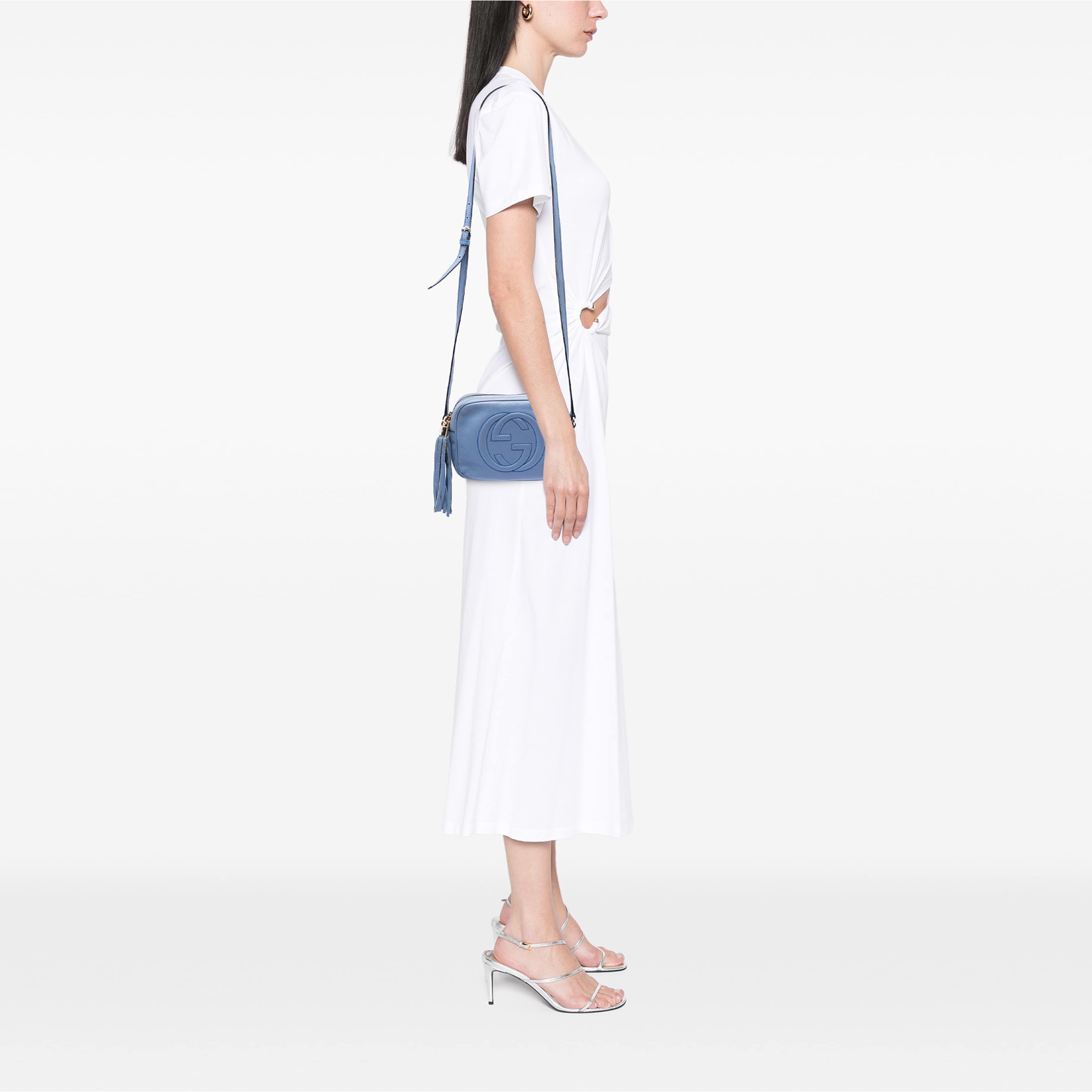 Gucci Calfskin Soho Disco Crossbody, från Luxclusif, i färgen blue. Klicka för att öppna bilden i stort format