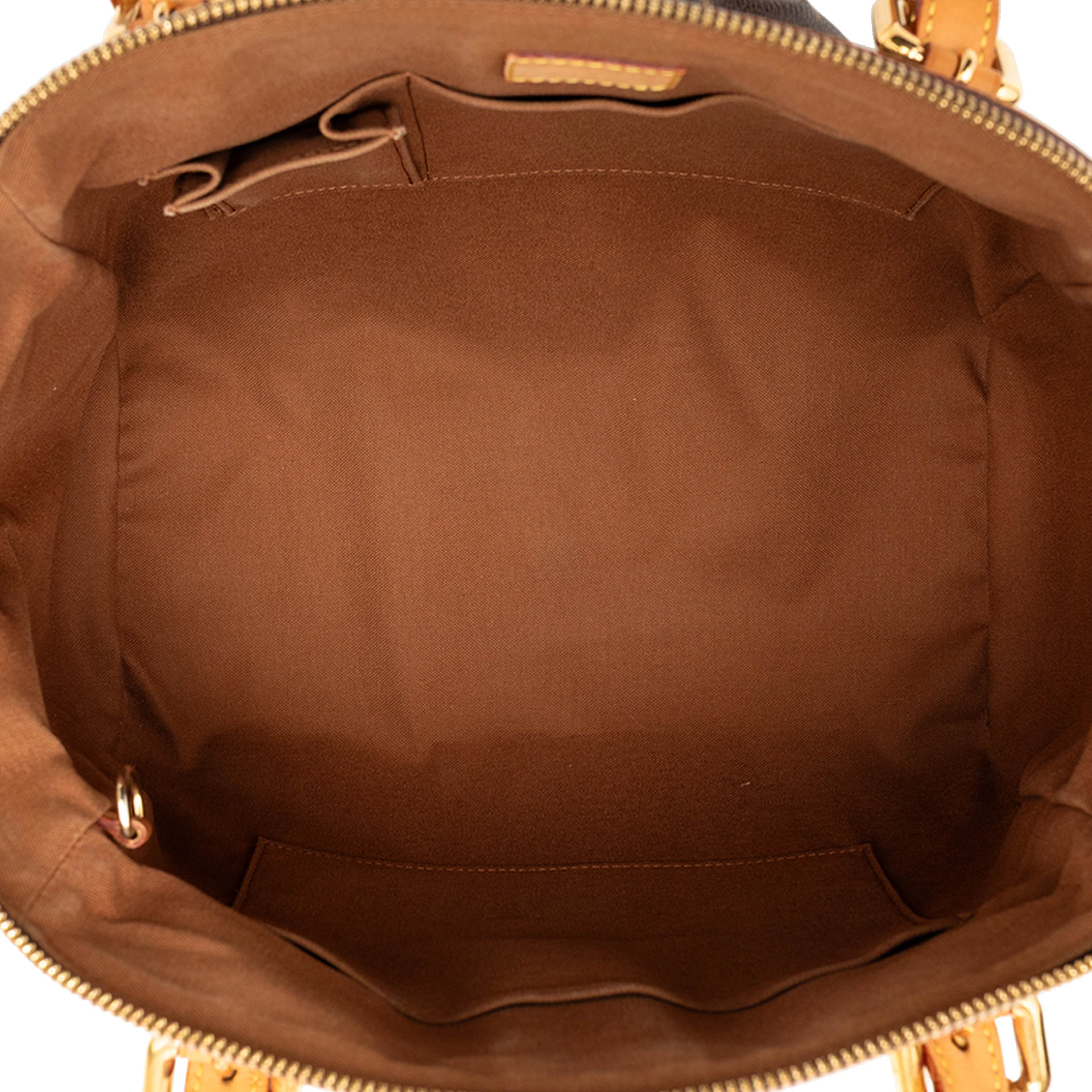 Louis Vuitton Monogram Tivoli Gm, från Luxclusif, i färgen brown. Klicka för att öppna bilden i stort format