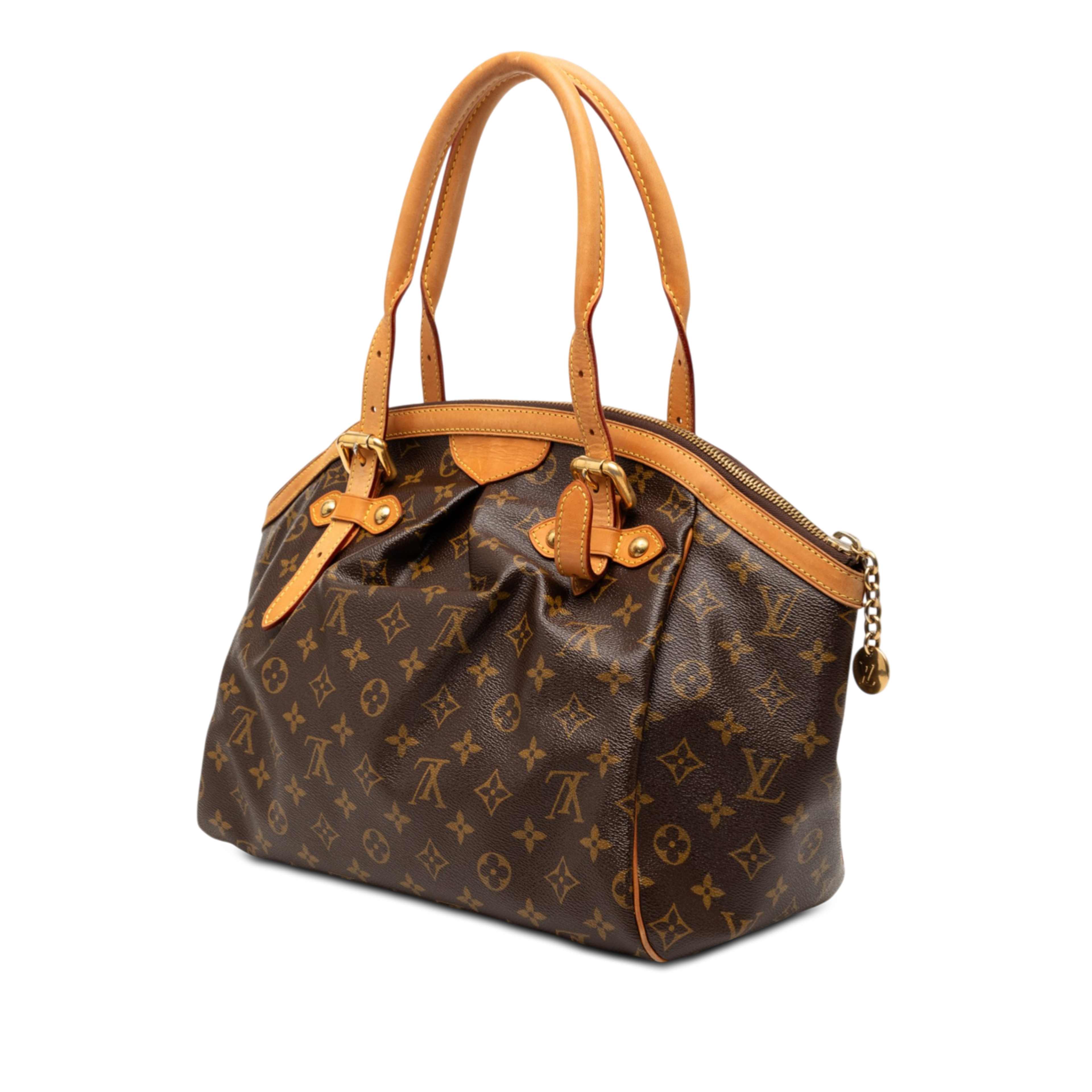 Louis Vuitton Monogram Tivoli Gm, från Luxclusif, i färgen brown. Klicka för att öppna bilden i stort format