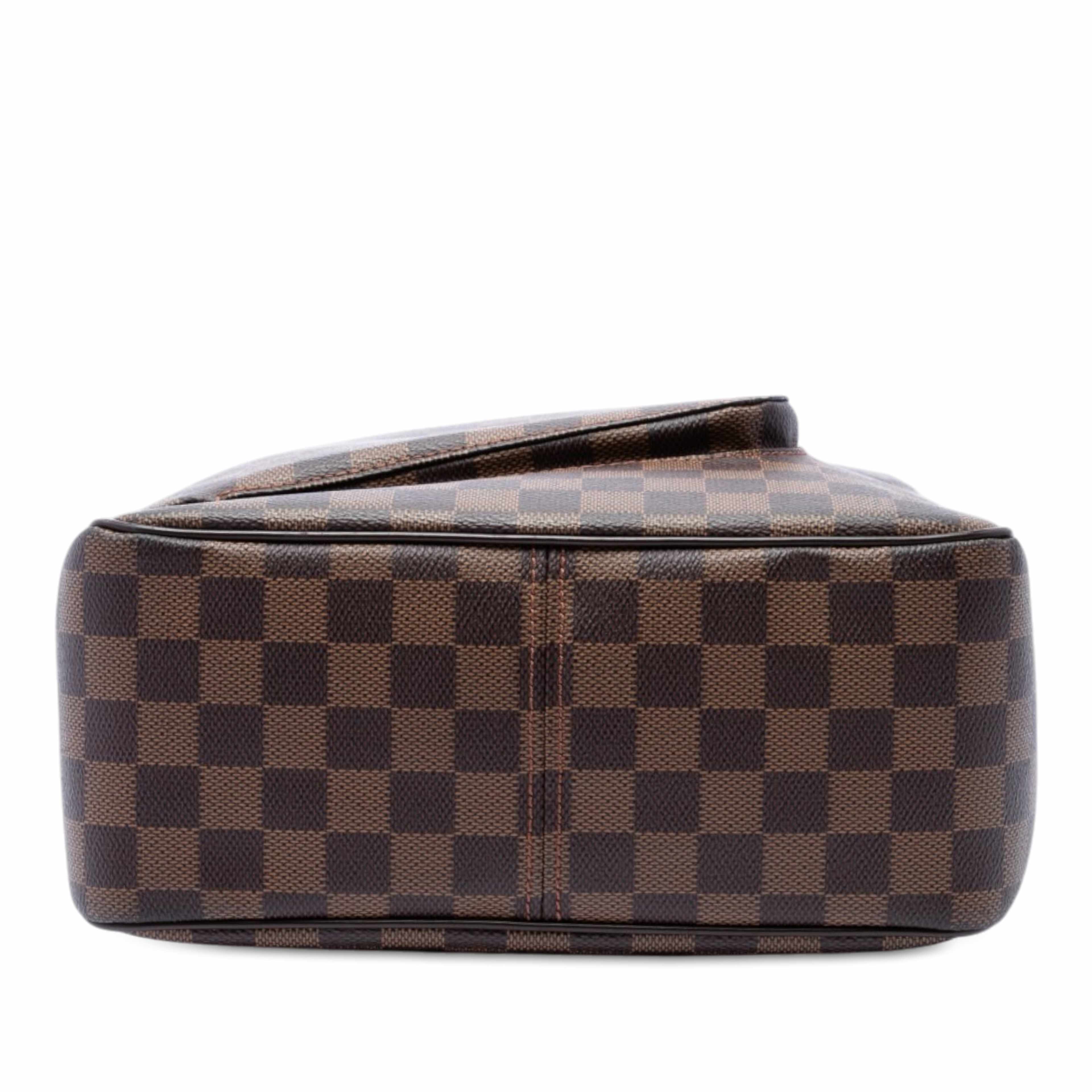 Louis Vuitton Damier Ebene Olav Mm, från Luxclusif, i färgen brun. Klicka för att öppna bilden i stort format