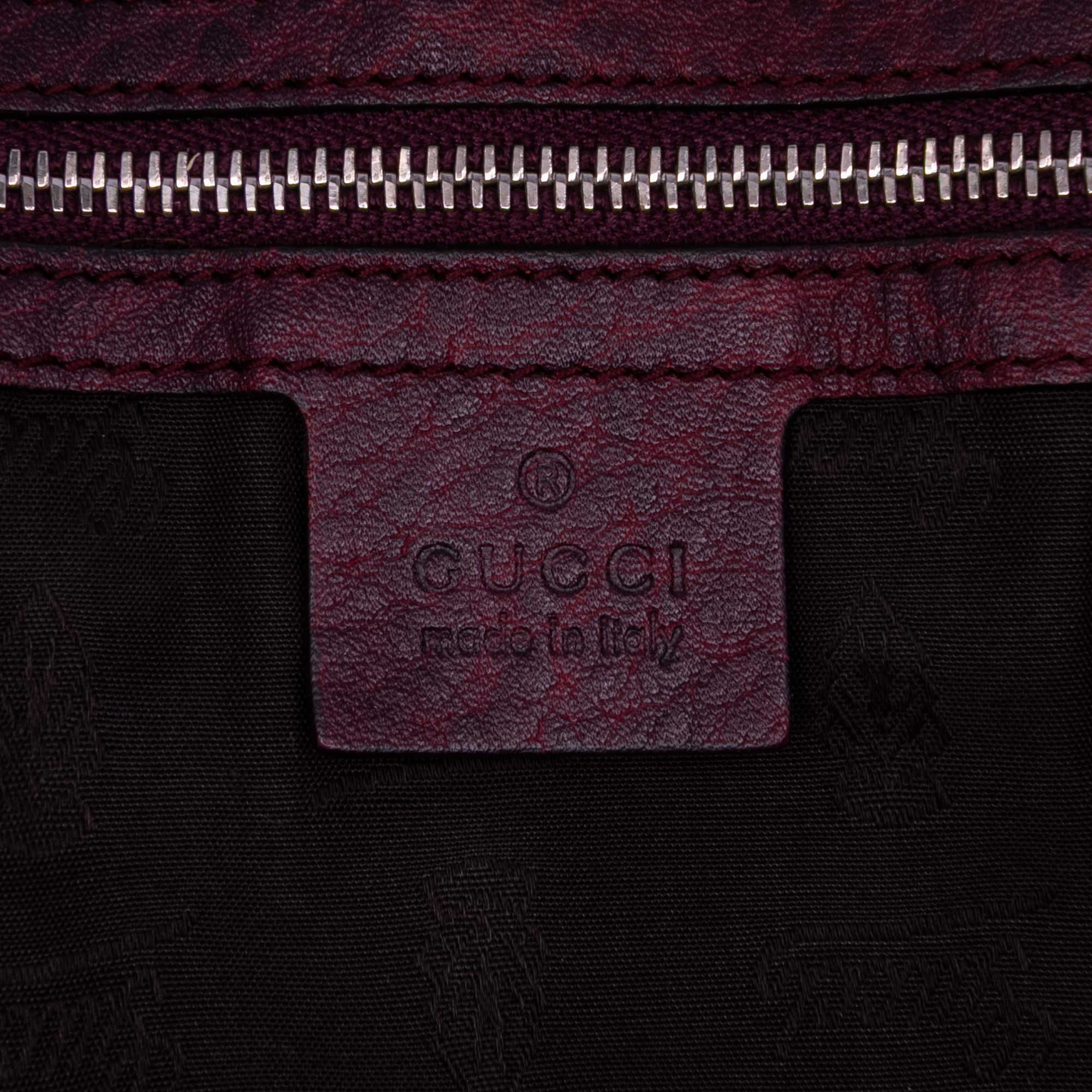 Gucci Large Gg Canvas Bamboo Bar Tote, från Luxclusif, i färgen beige.