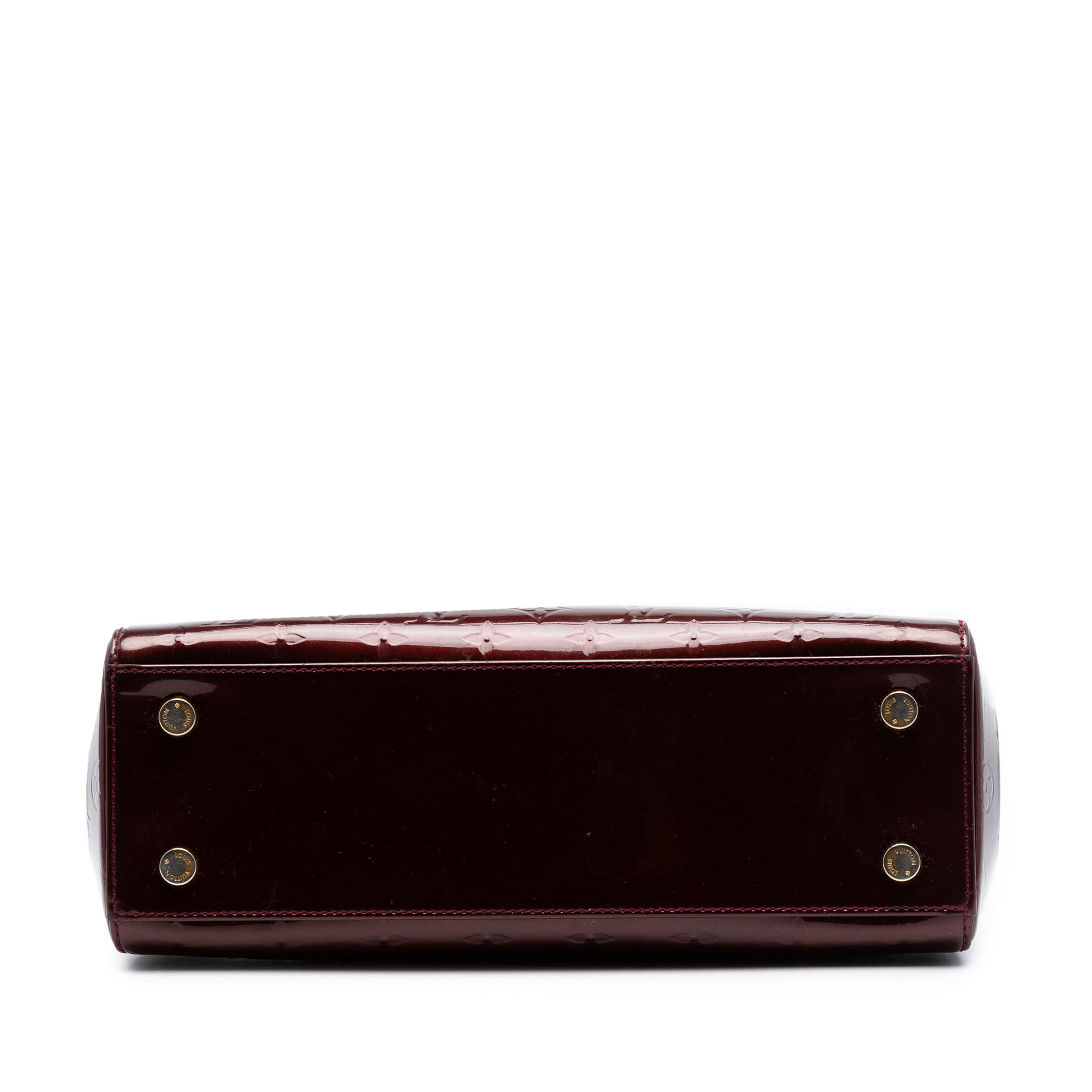 Louis Vuitton Monogram Vernis Brea Mm, från Luxclusif, i färgen bordeaux. Klicka för att öppna bilden i stort format