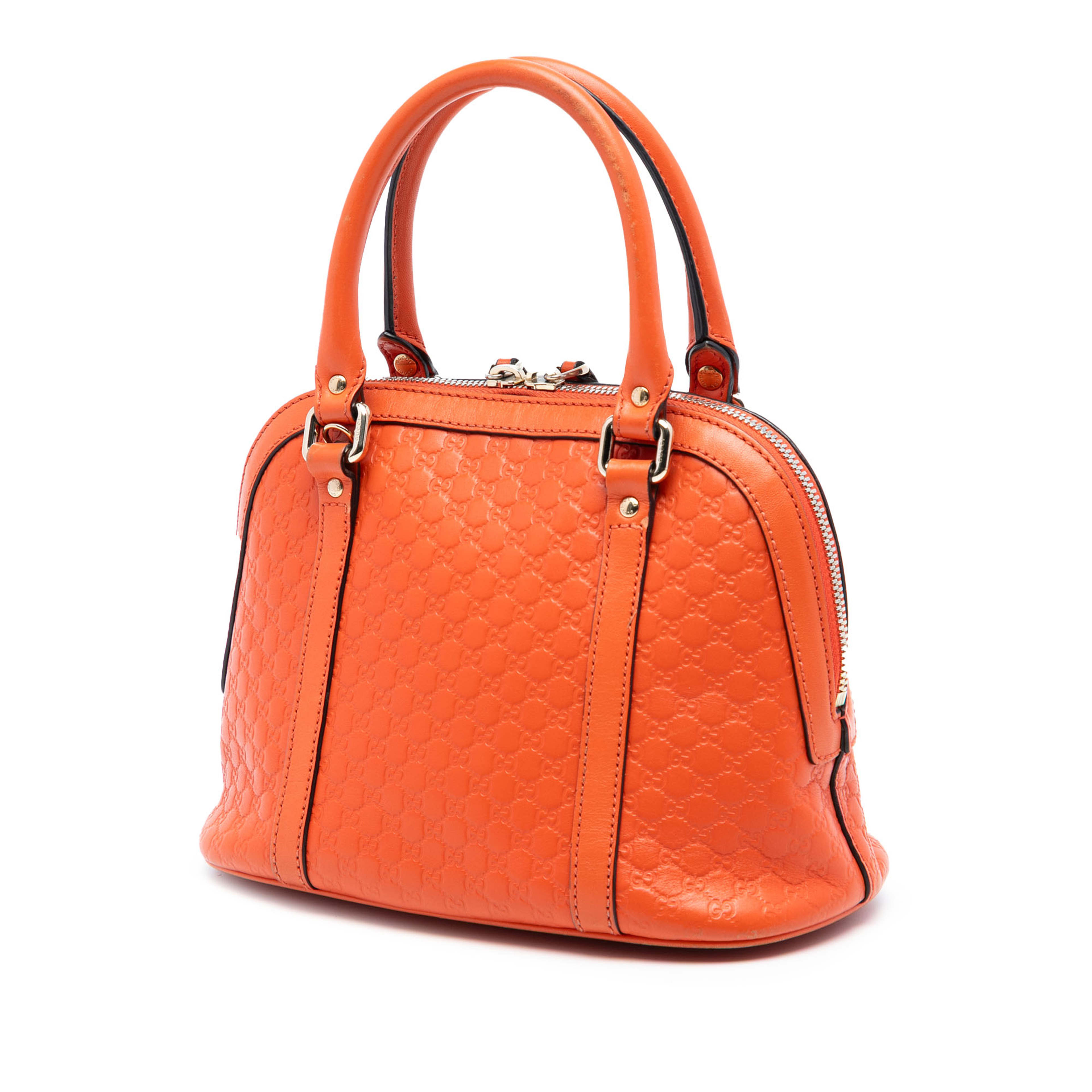 Gucci Mini Microguccissima Dome Satchel, från Luxclusif, i färgen dark orange. Klicka för att öppna bilden i stort format