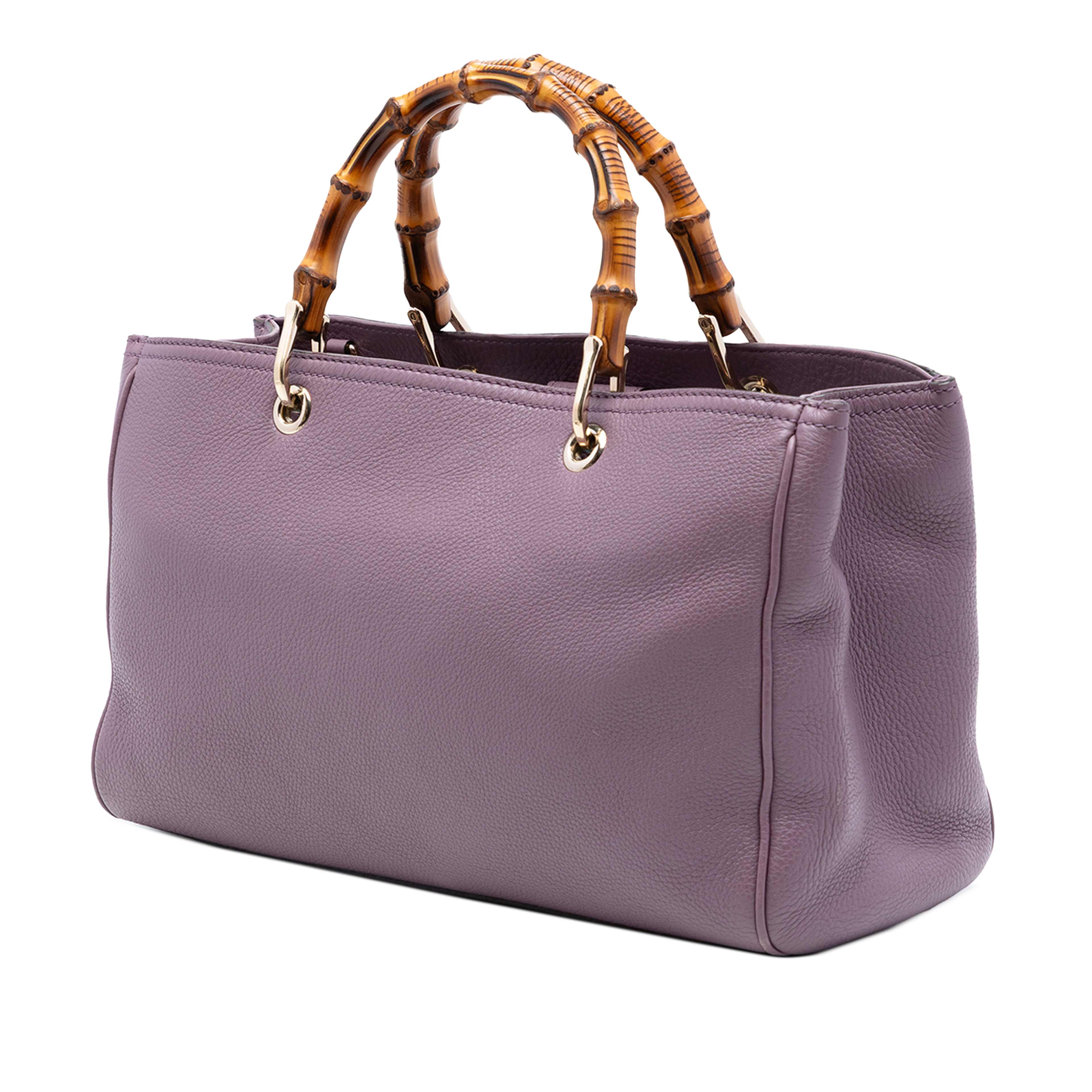 Gucci Medium Calfskin Bamboo Shopper Satchel, från Luxclusif, i färgen purple. Klicka för att öppna bilden i stort format