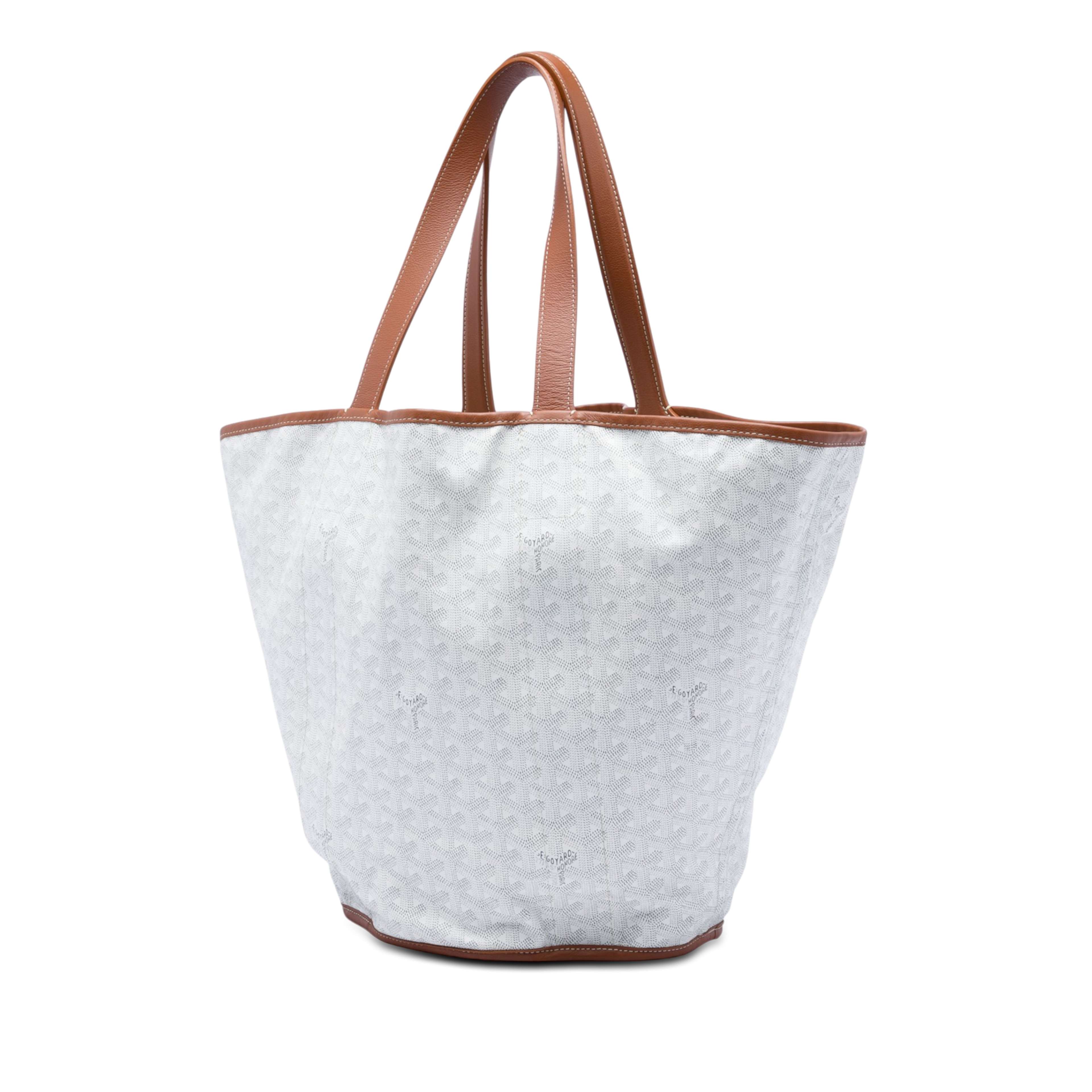 Goyard Goyardine Reversible Belharra Tote, från Luxclusif, i färgen vit. Klicka för att öppna bilden i stort format