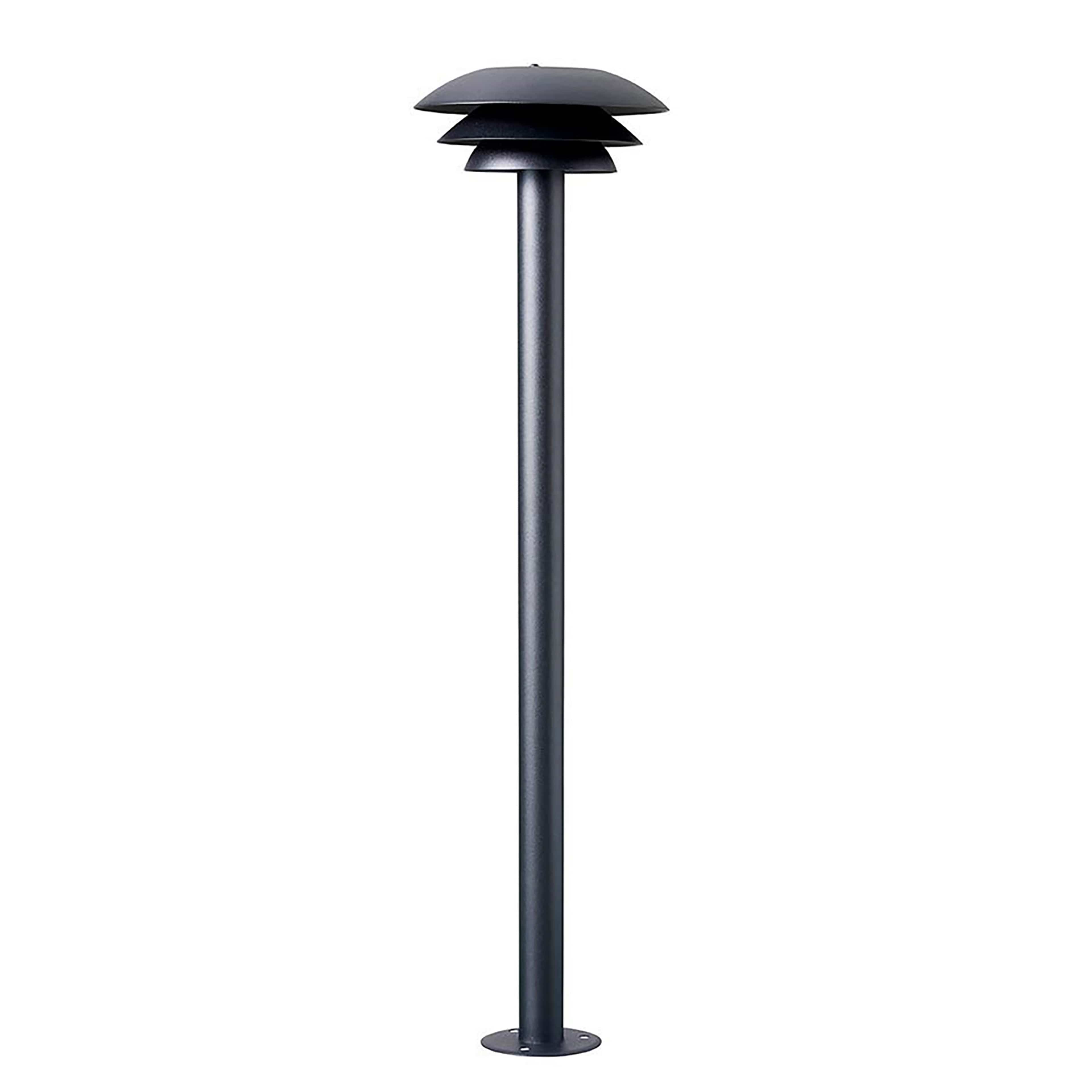 Dl20 Path Lamp, från Dyberg Larsen, i färgen black. Klicka för att öppna bilden i stort format