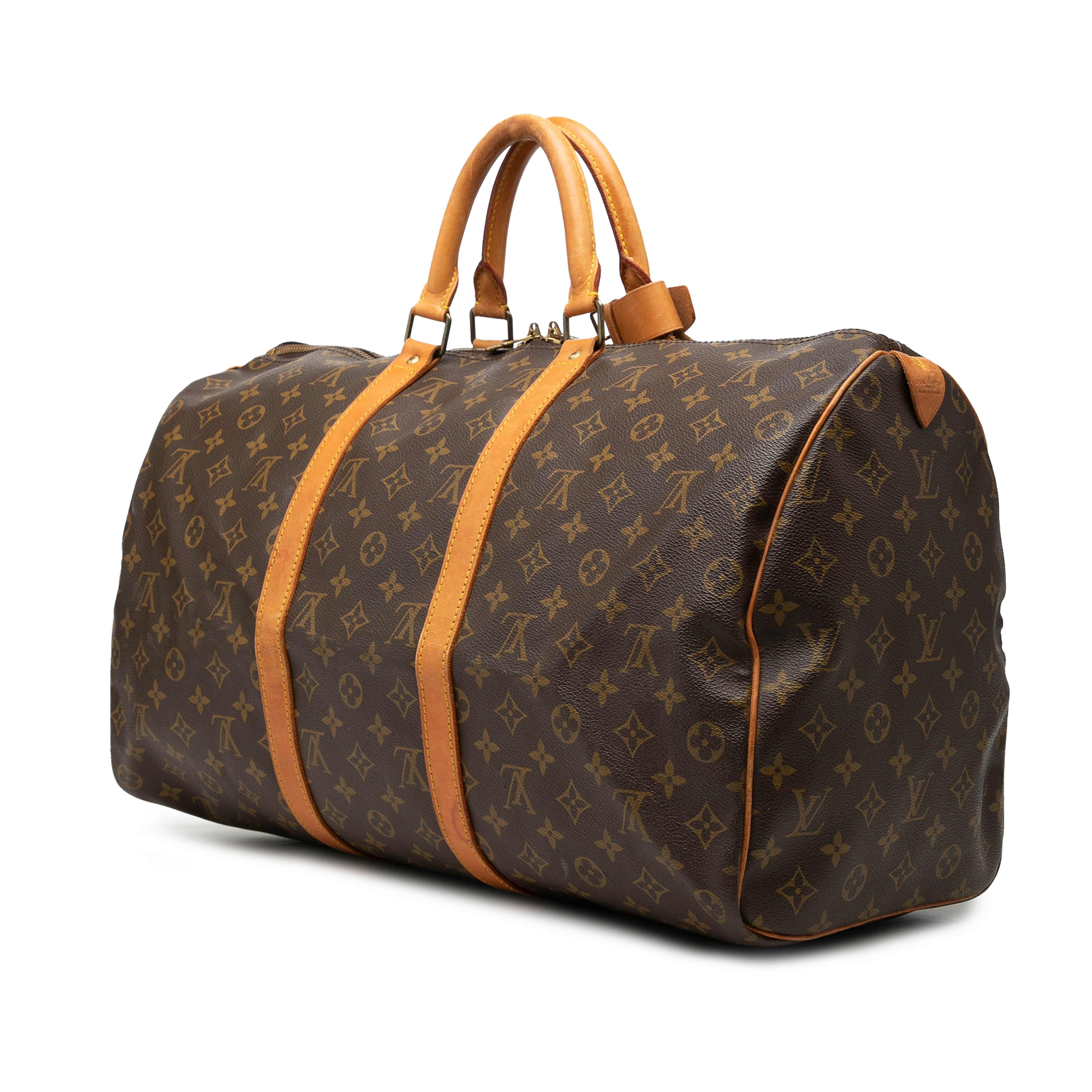Louis Vuitton Monogram Keepall 50, från Luxclusif, i färgen brun. Klicka för att öppna bilden i stort format