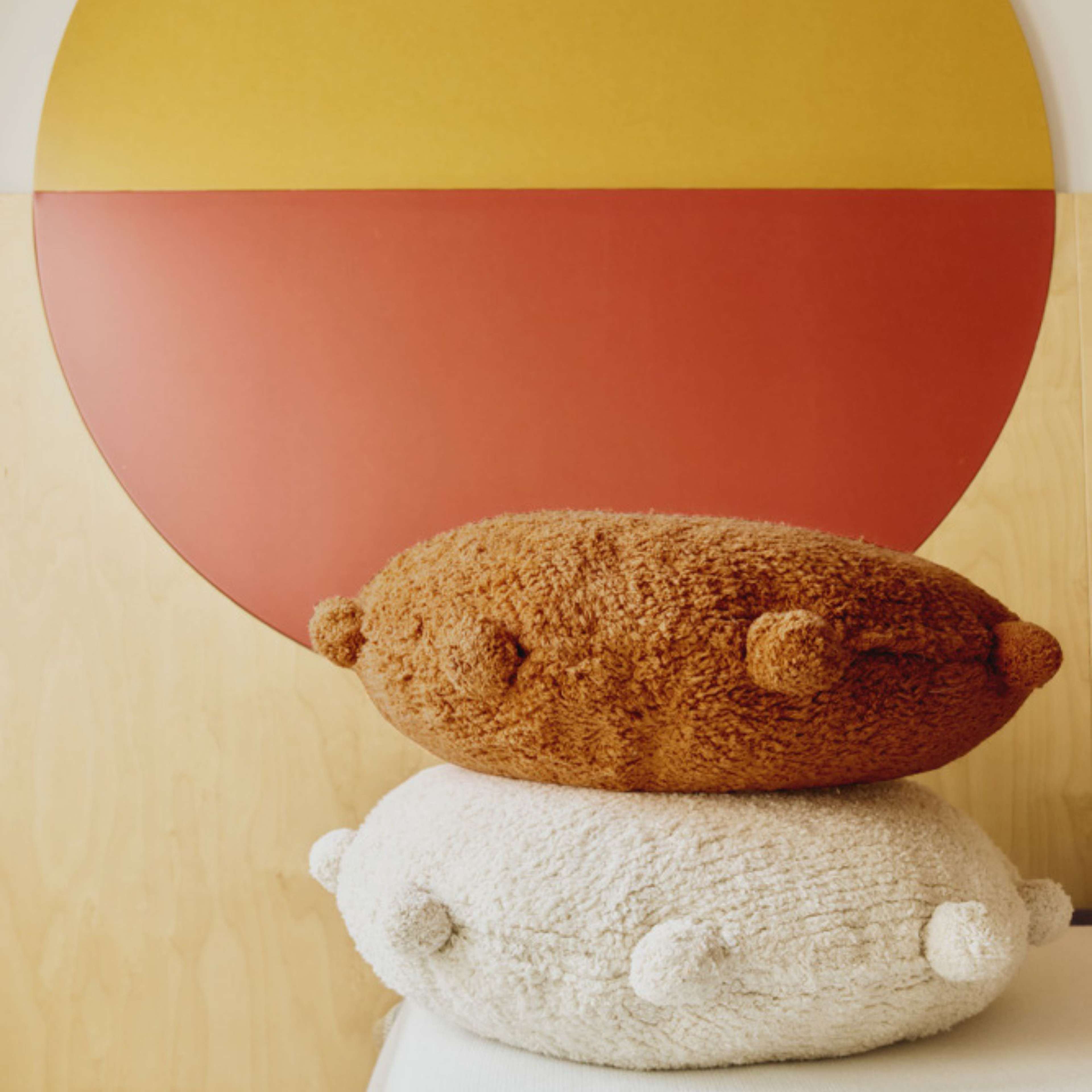 Golvkudde Bubbly, från LORENA CANALS, i färgen terrakotta. Klicka för att öppna bilden i stort format