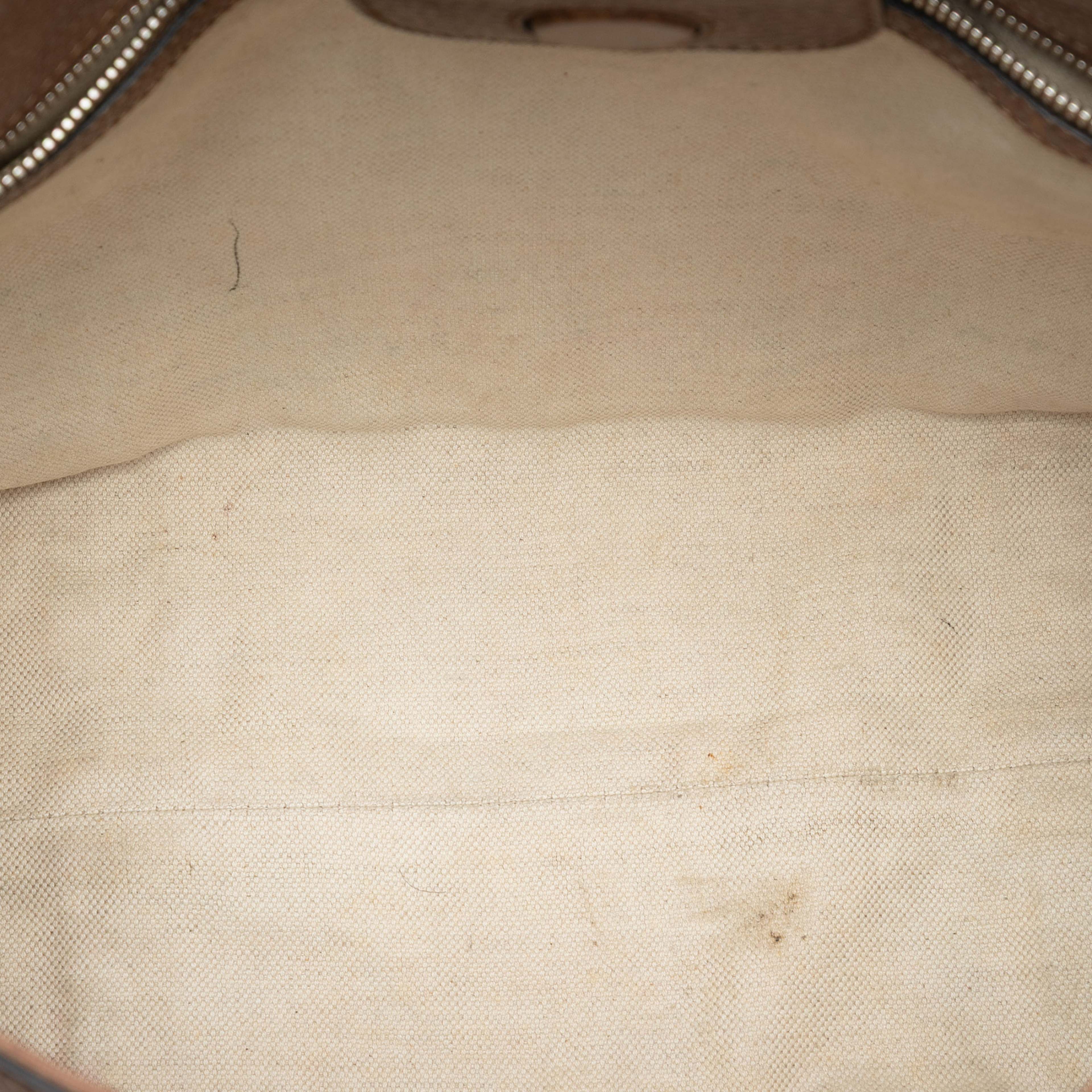 Gucci Gg Canvas Miss Gg Tote, från Luxclusif, i färgen beige. Klicka för att öppna bilden i stort format
