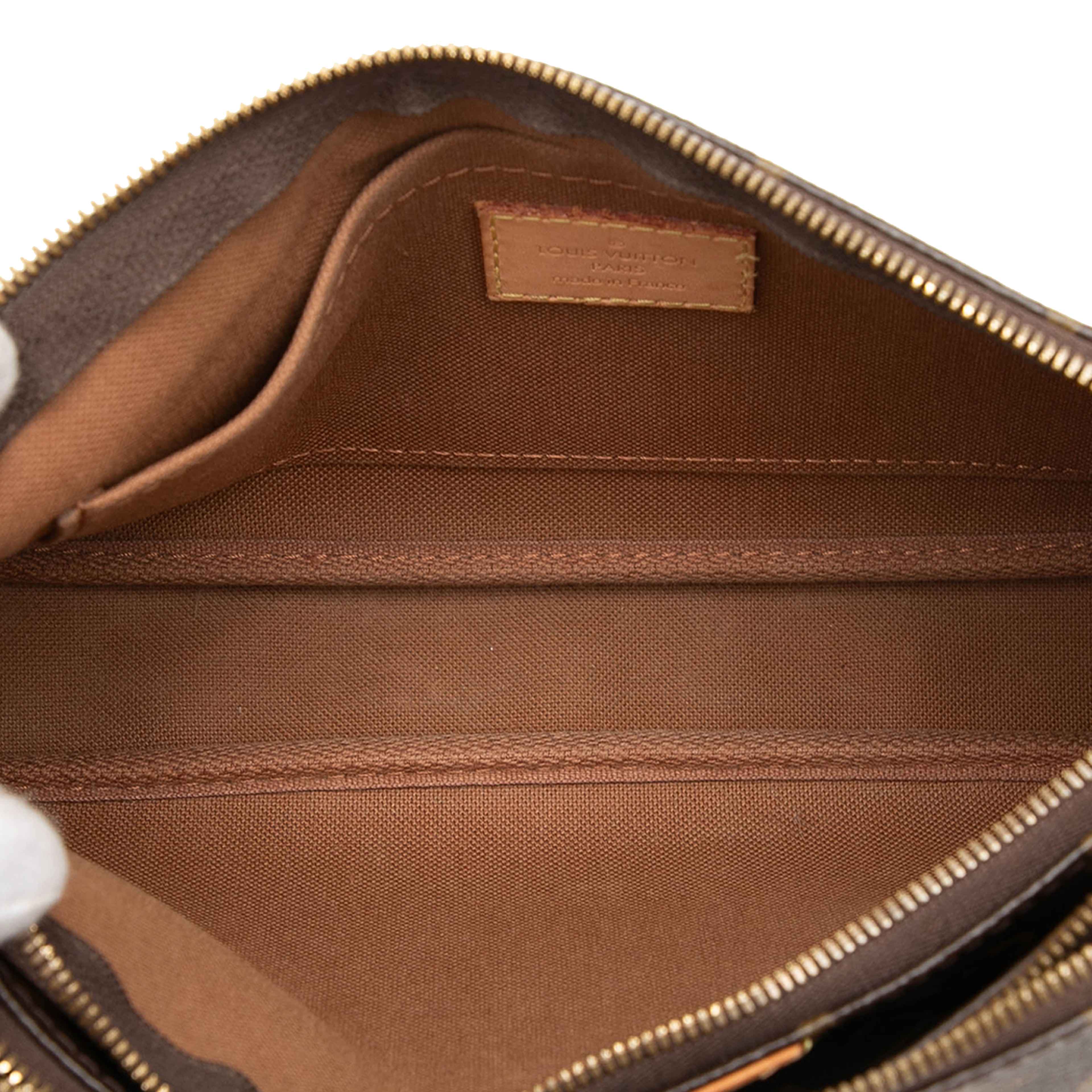 Louis Vuitton Monogram Multi Pochette Accessoires, från Luxclusif, i färgen brown. Klicka för att öppna bilden i stort format