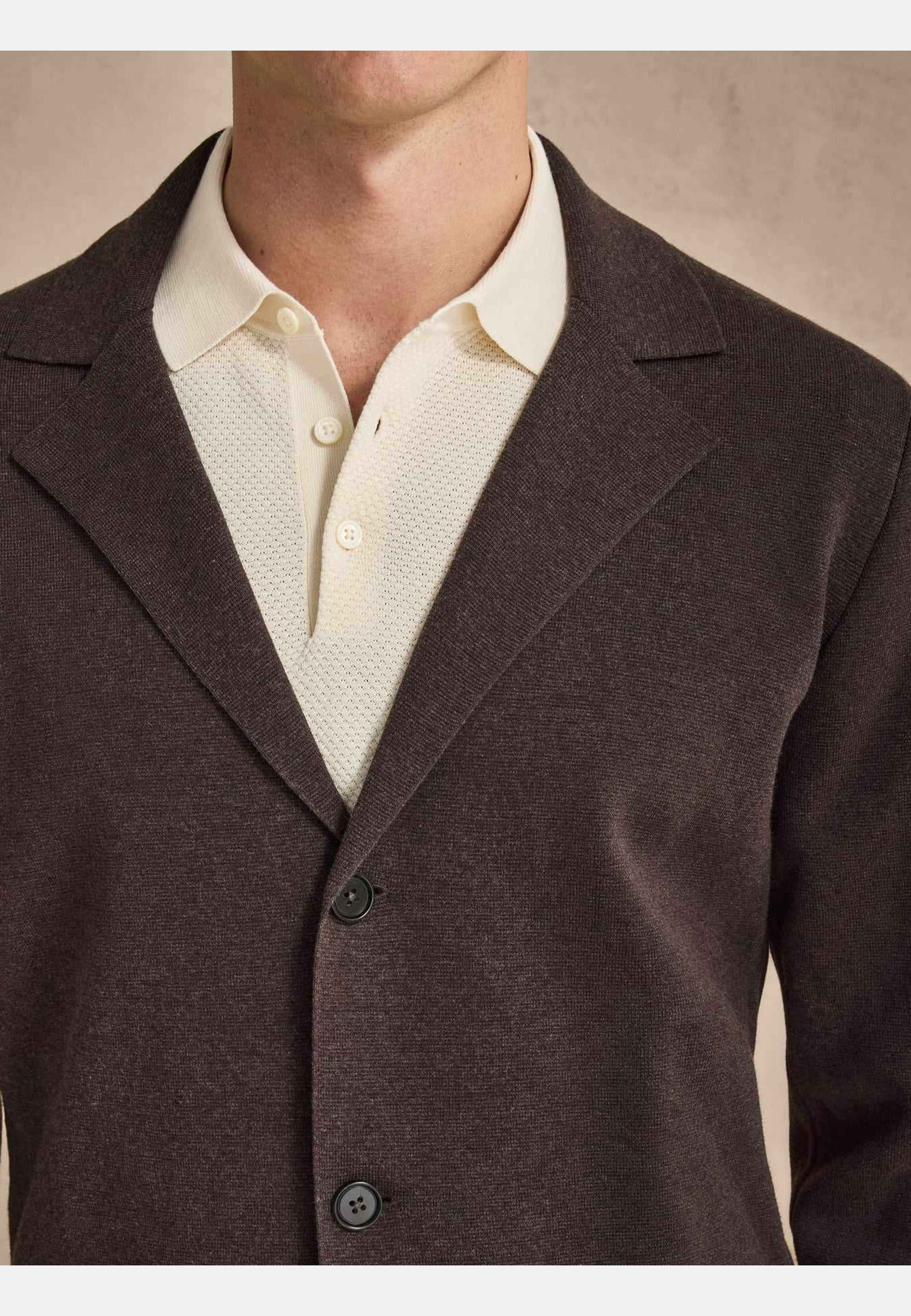 Cotton Knitted Jacket, från John Henric, i färgen dark brown. Klicka för att öppna bilden i stort format