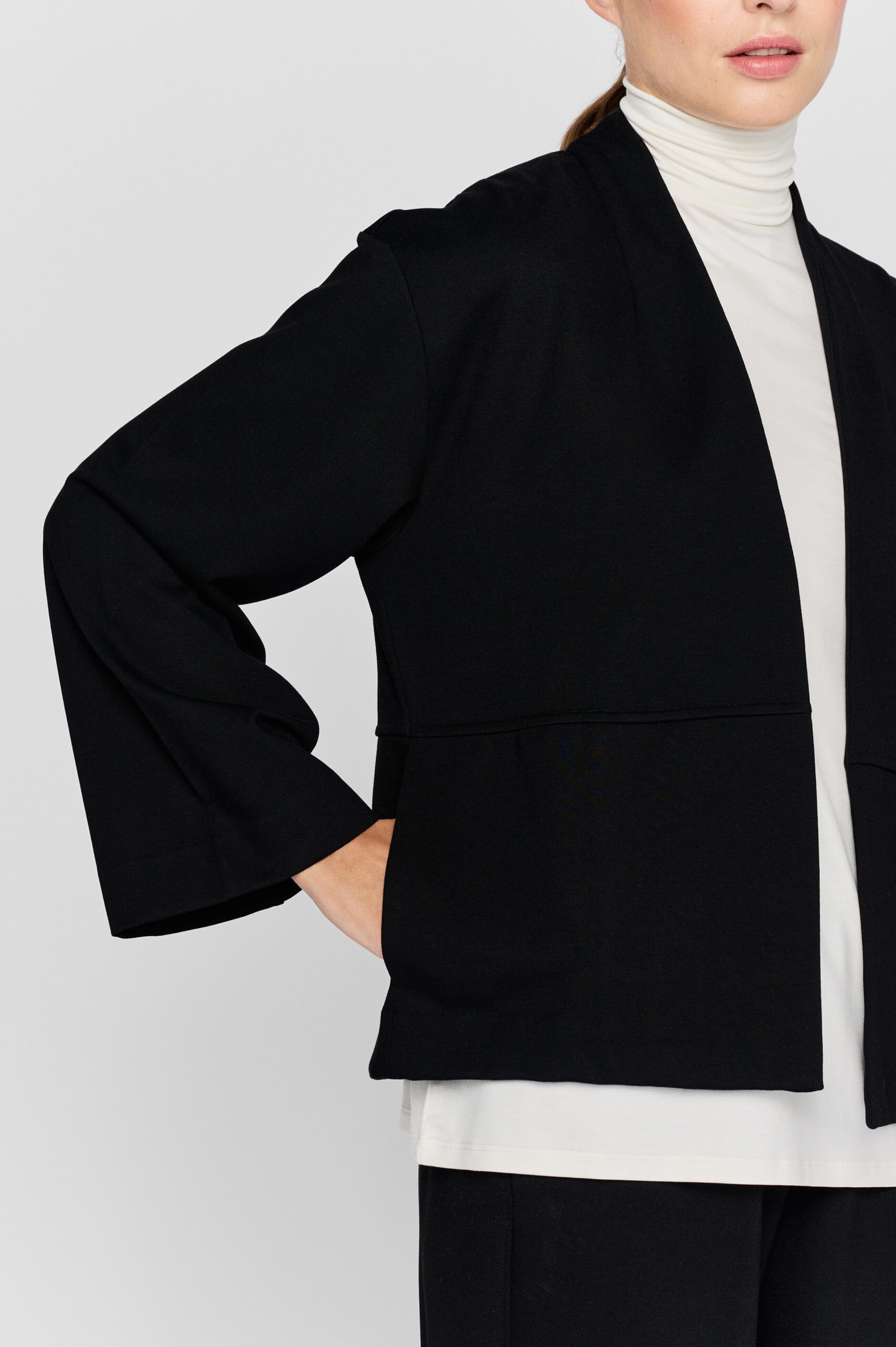 Alek Jacket - Black