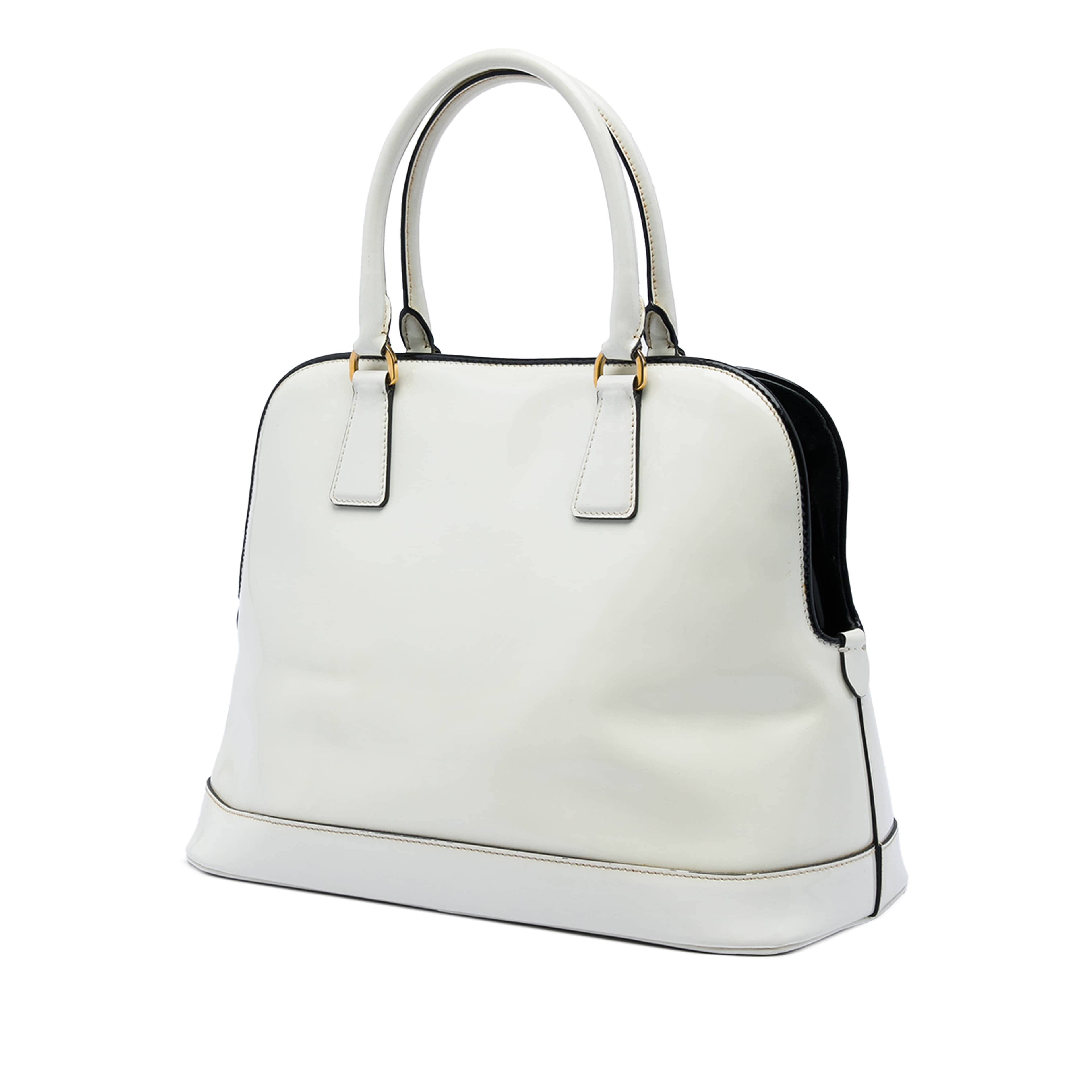 Prada Medium Spazzolato Leather Open Promenade Satchel, från Luxclusif, i färgen vit. Klicka för att öppna bilden i stort format