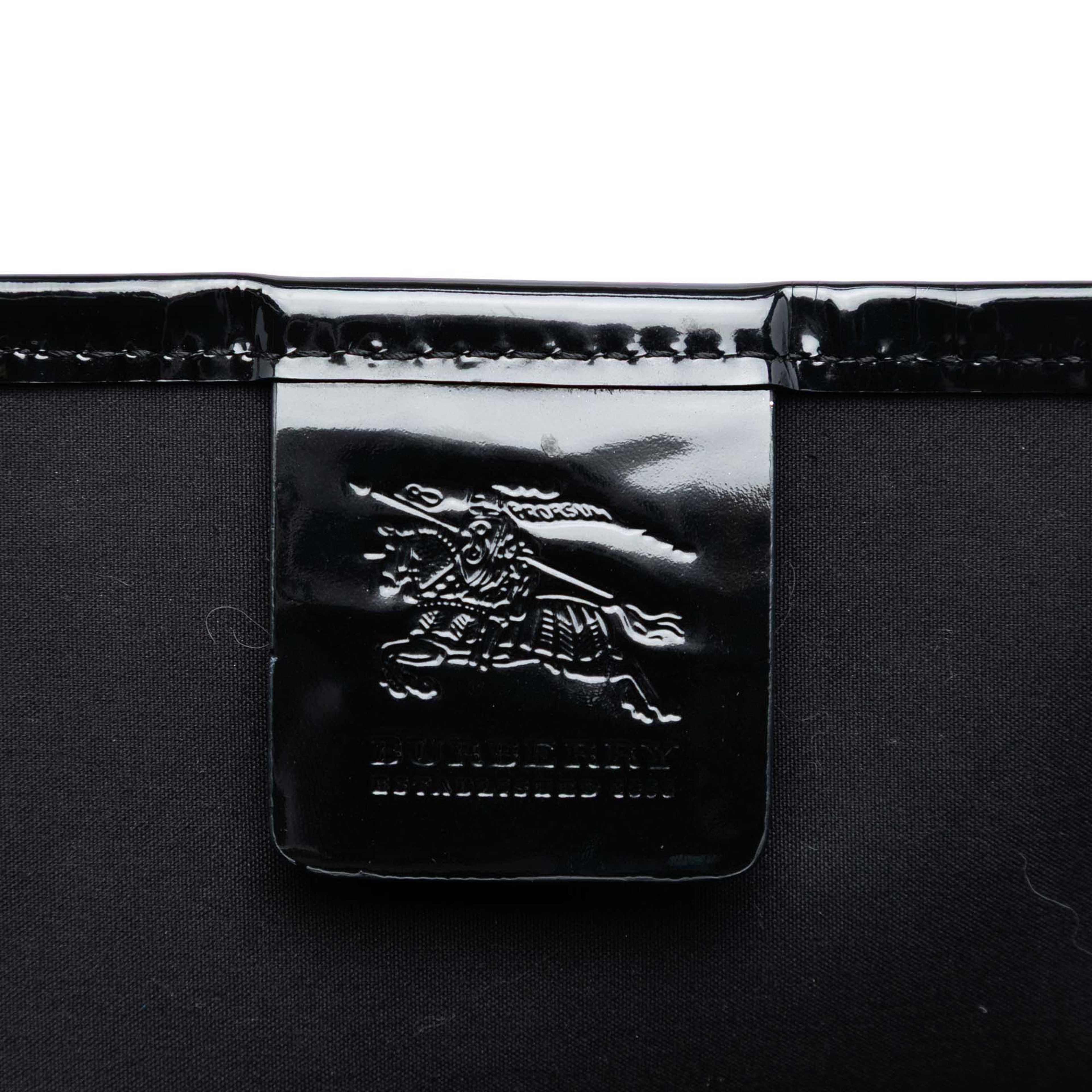 Burberry House Check Coated Canvas Satchel, från Luxclusif, i färgen beige. Klicka för att öppna bilden i stort format