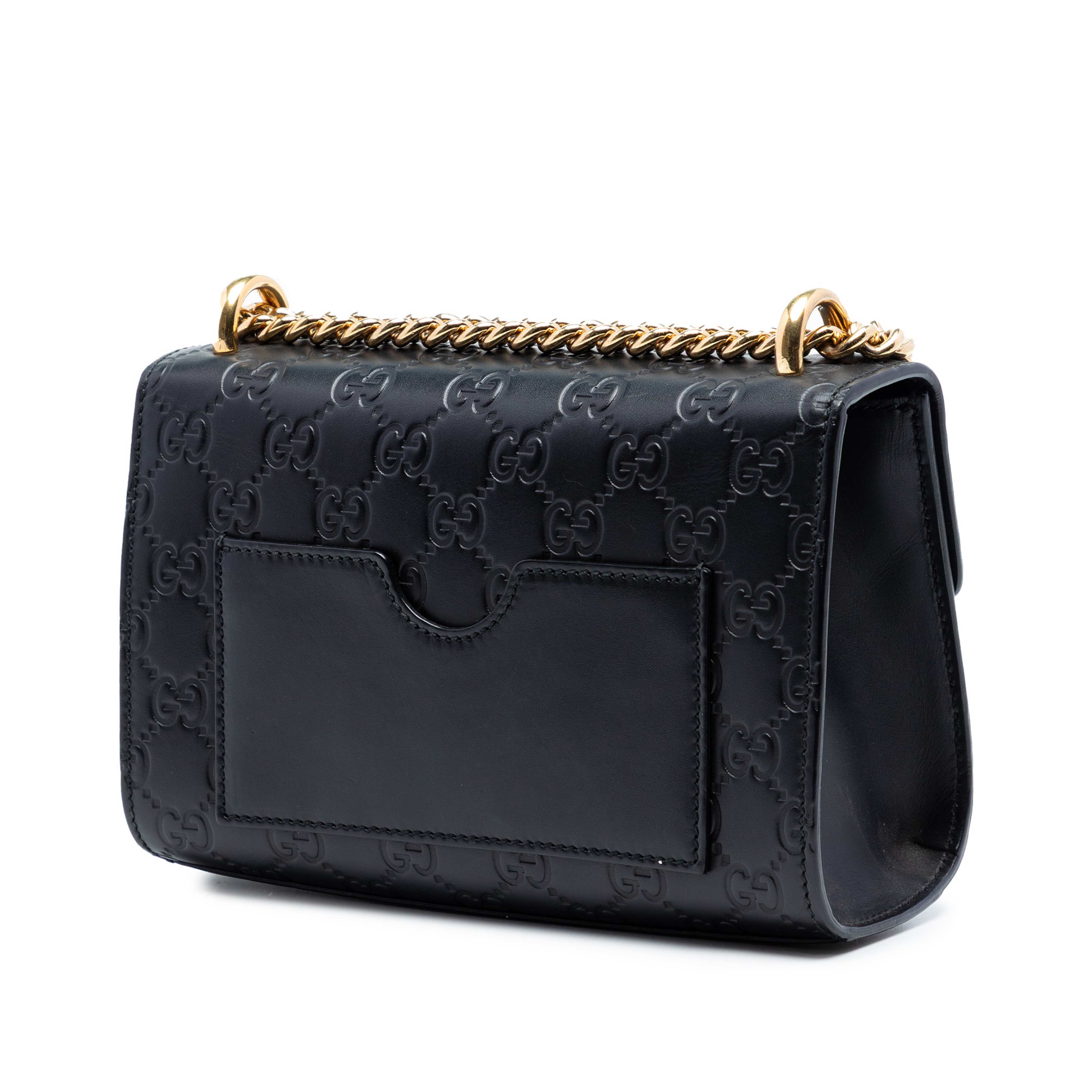 Gucci Small Guccissima Padlock Crossbody, från Luxclusif, i färgen black. Klicka för att öppna bilden i stort format