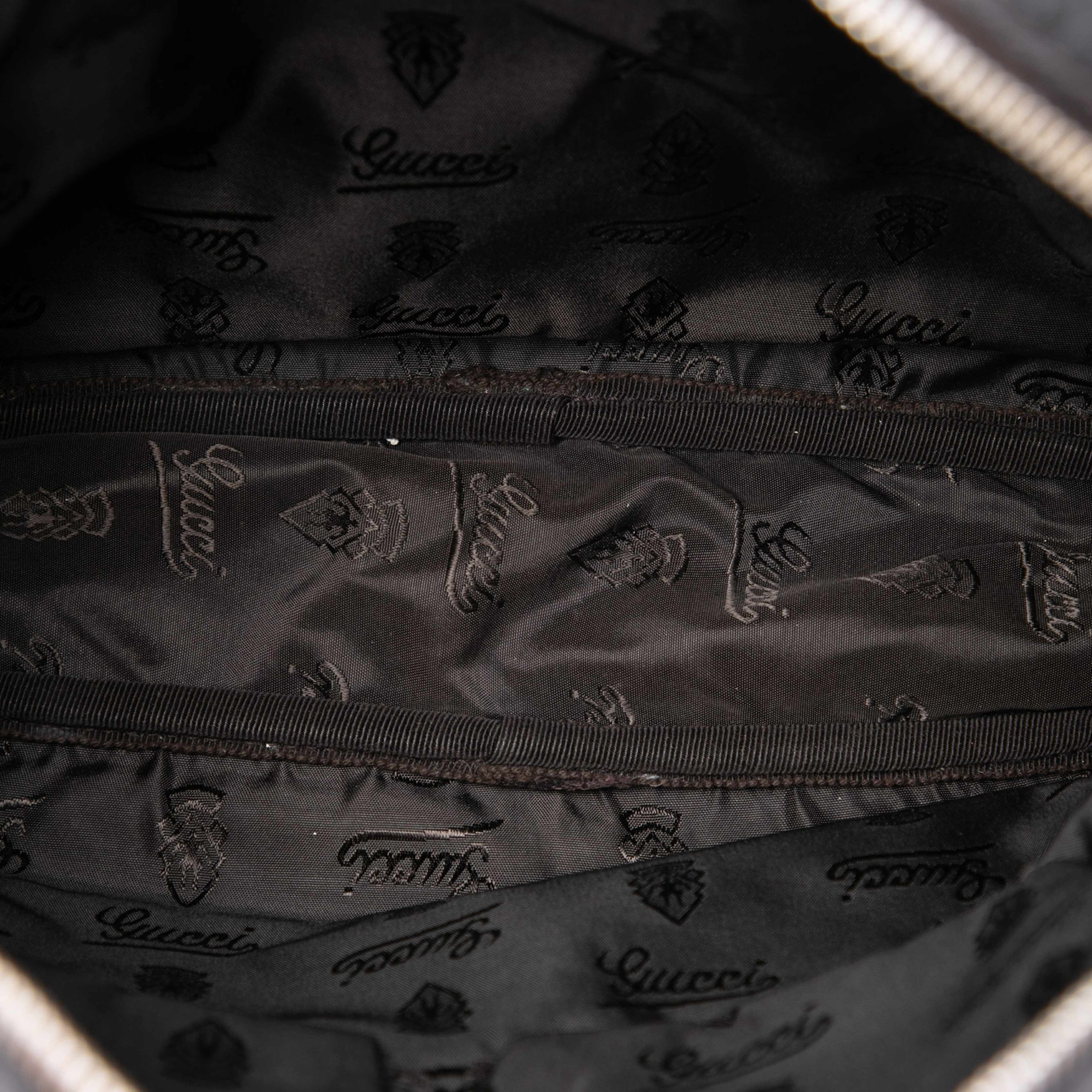 Gucci Guccissima Crossbody, från Luxclusif, i färgen brun. Klicka för att öppna bilden i stort format