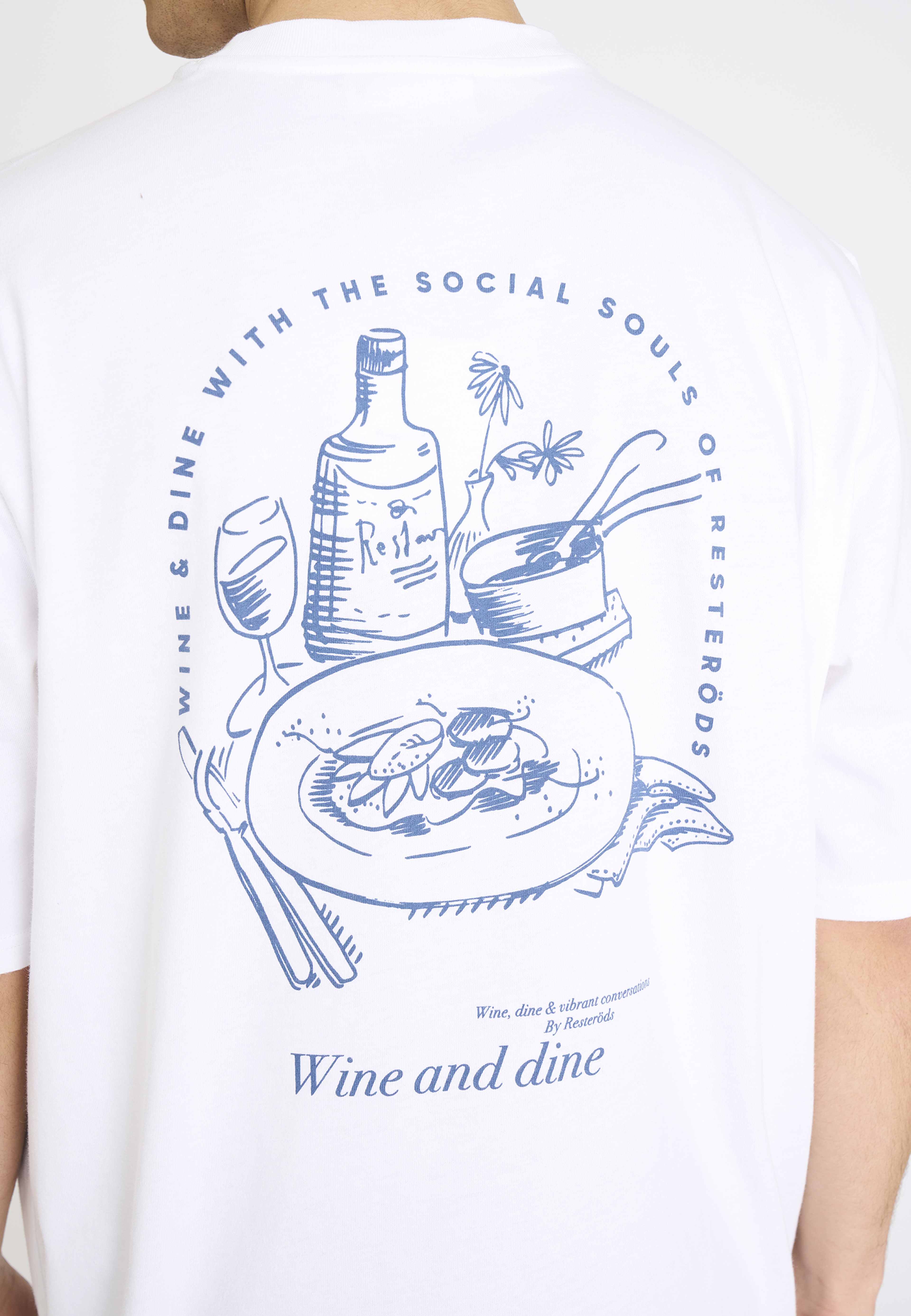 T-shirt Med Print Tas Bomull, från Resteröds, i färgen white/blue. Klicka för att öppna bilden i stort format