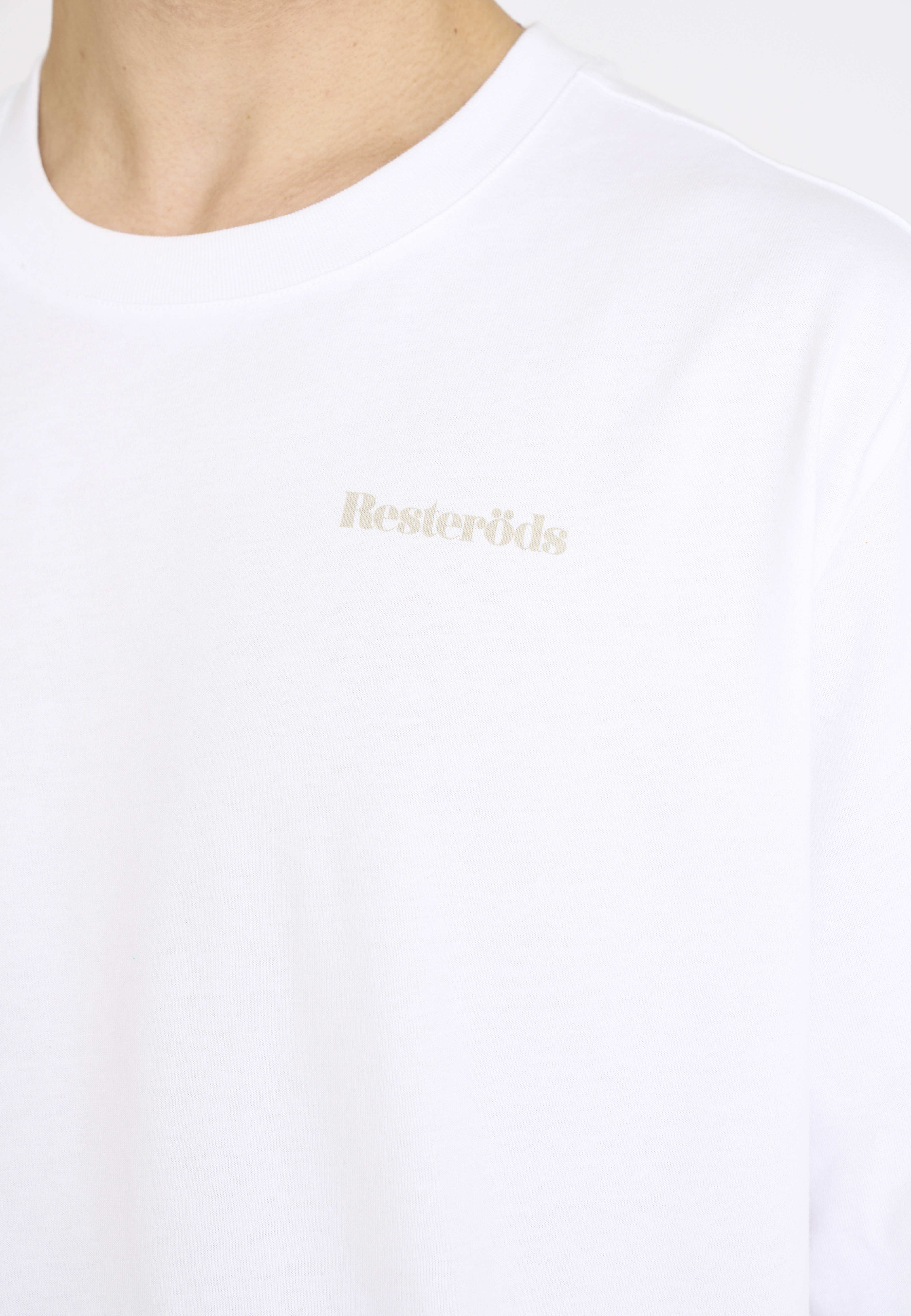 T-shirt Med Print Tas Bomull, från Resteröds, i färgen white/blue. Klicka för att öppna bilden i stort format