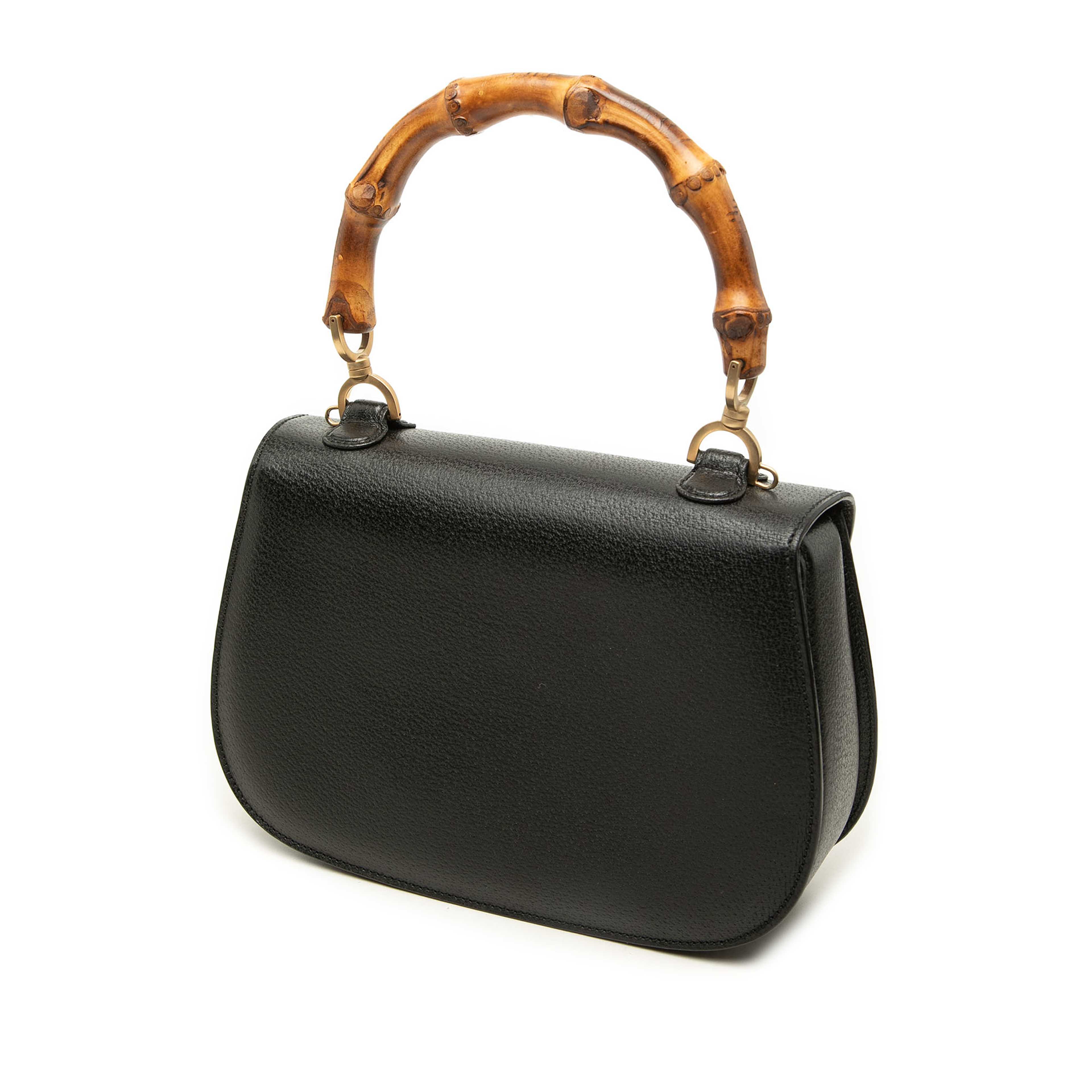 Gucci Grained Calfskin Bamboo Night, från Luxclusif, i färgen svart. Klicka för att öppna bilden i stort format