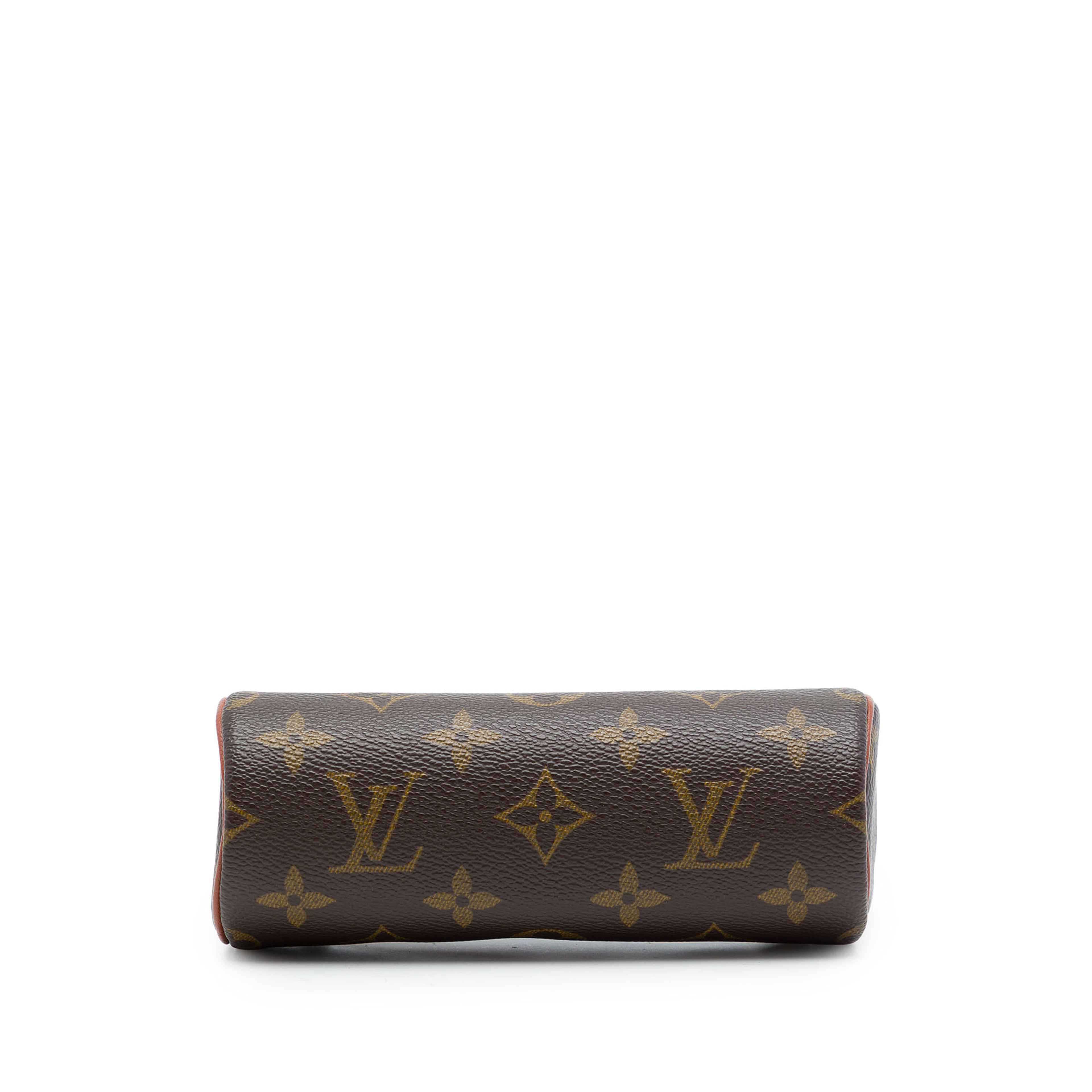 Louis Vuitton Monogram Papillon Pochette, från Luxclusif, i färgen brun. Klicka för att öppna bilden i stort format