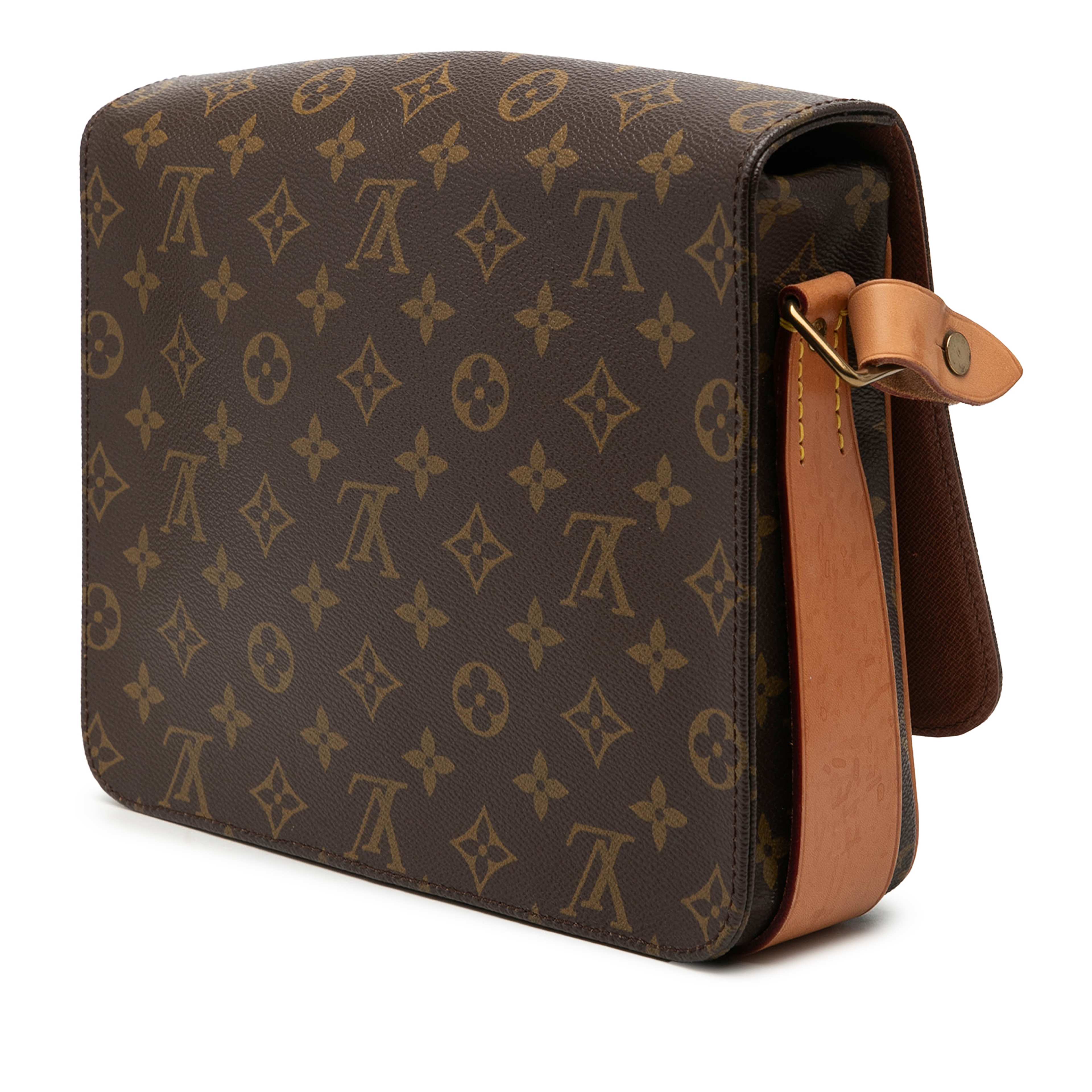 Louis Vuitton Monogram Cartouchiere Gm, från Luxclusif, i färgen brun. Klicka för att öppna bilden i stort format