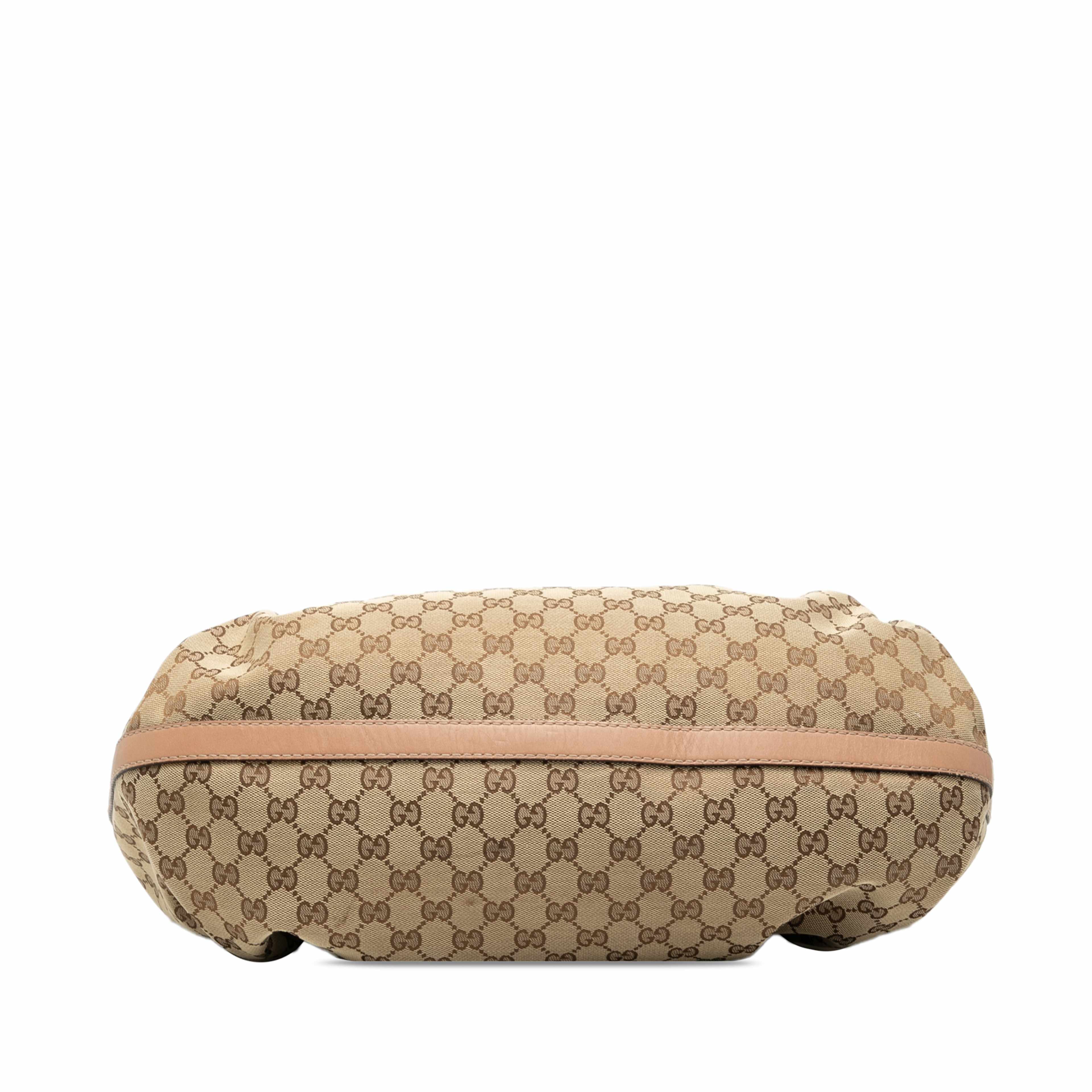 Gucci Large Gg Canvas Scarlett Tote, från Luxclusif, i färgen beige. Klicka för att öppna bilden i stort format
