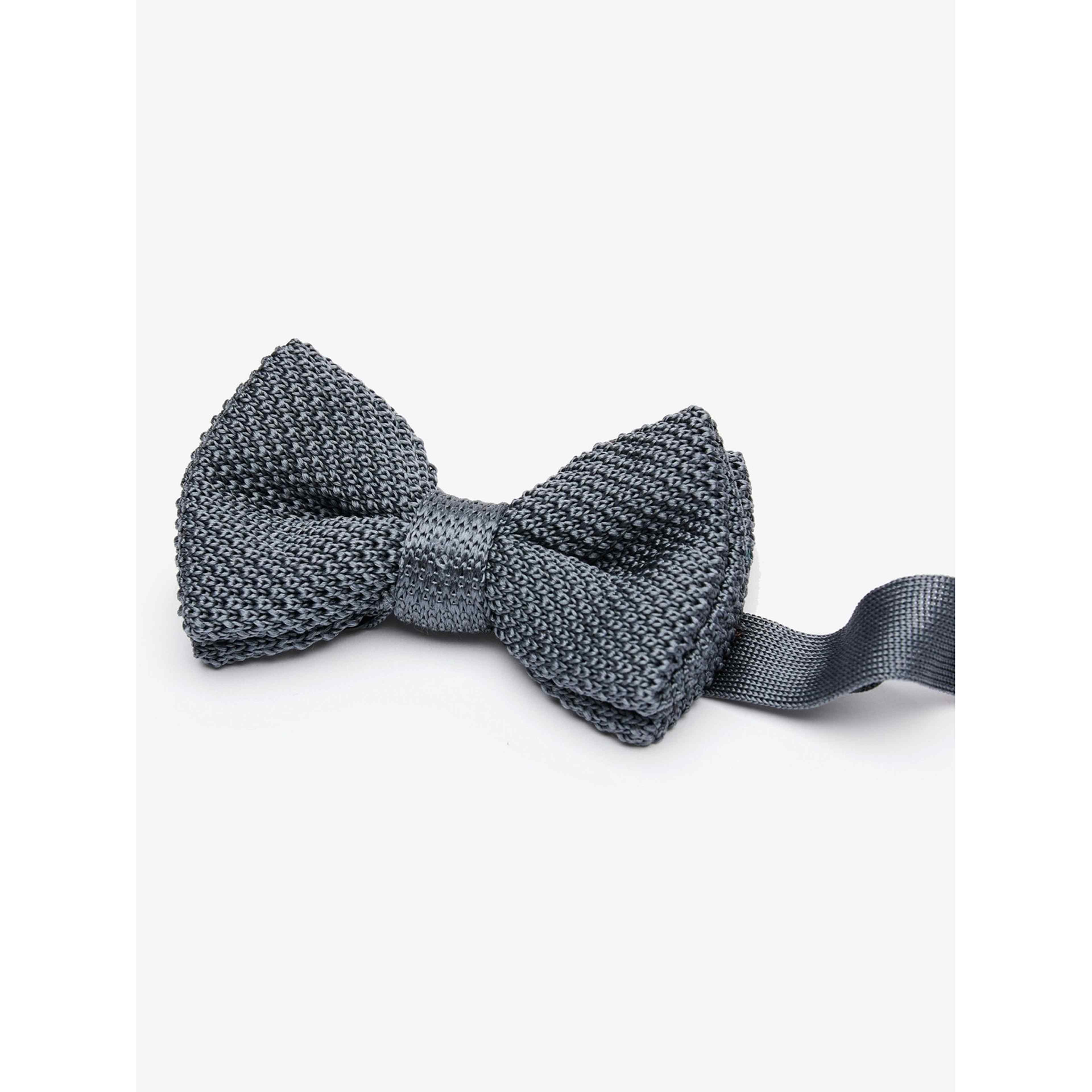 Knitted Bow Tie