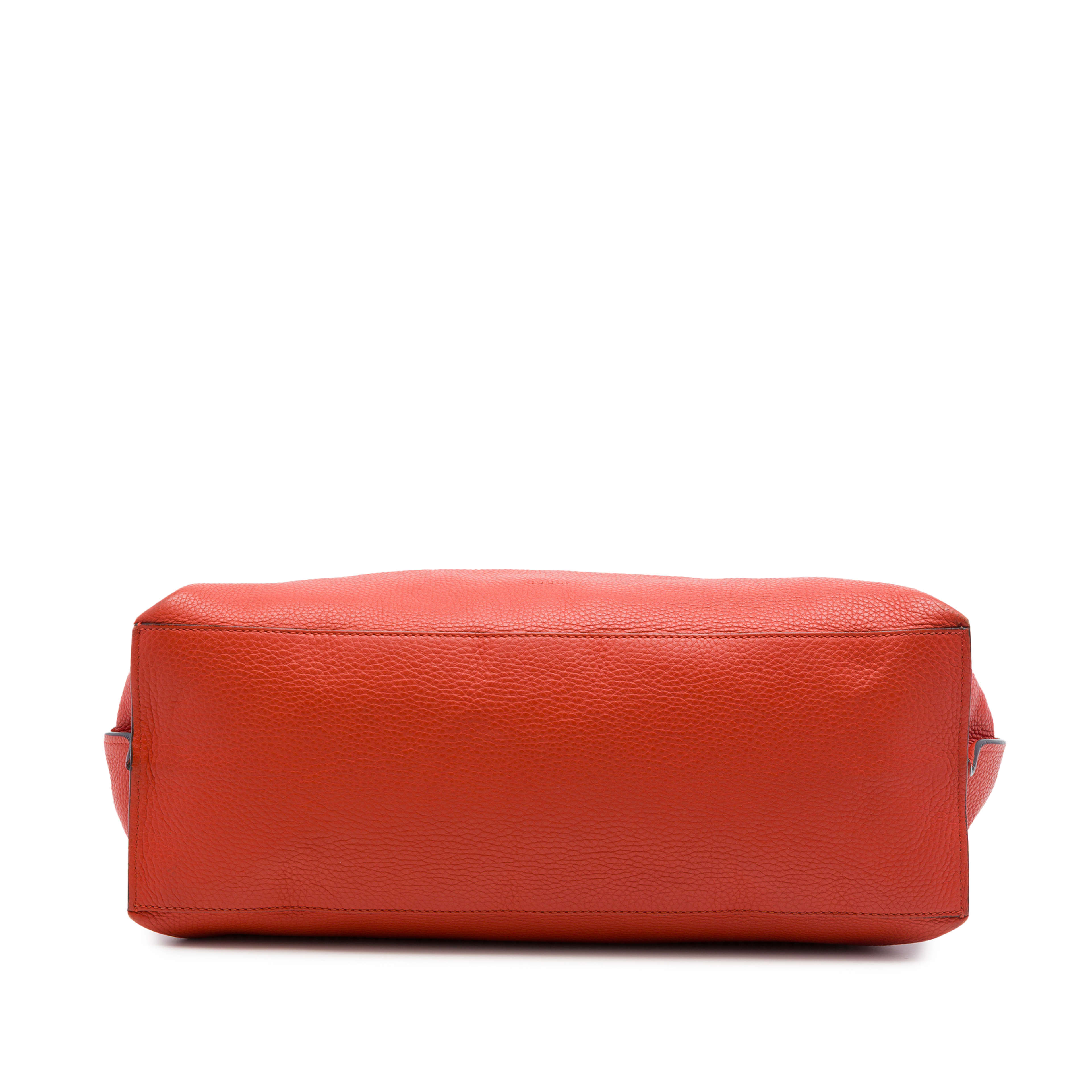 Gucci Large Calfskin Bamboo Daily Satchel, från Luxclusif, i färgen orange. Klicka för att öppna bilden i stort format