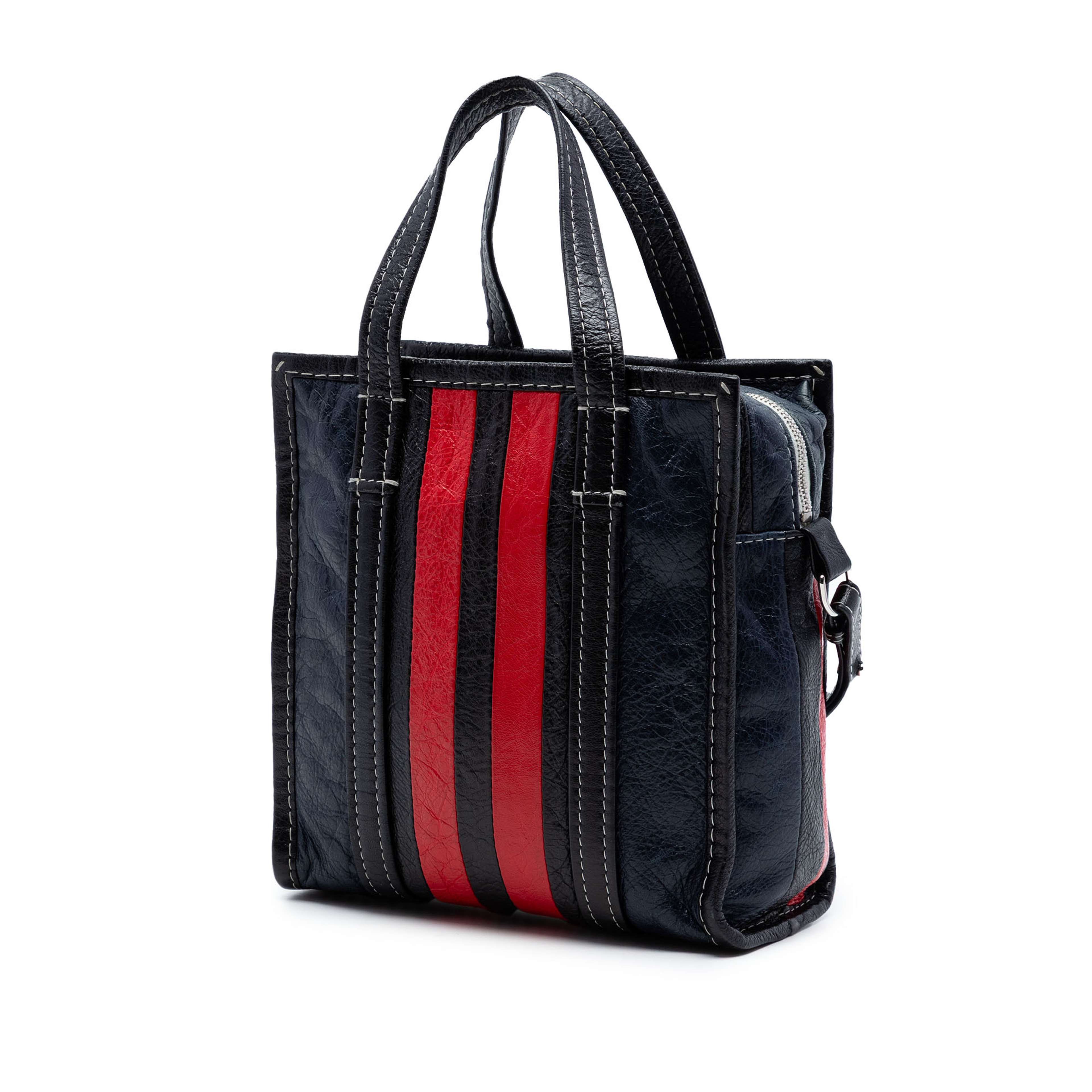 Balenciaga Lambskin Bazar Shopper Satchel Xs, från Luxclusif, i färgen svart. Klicka för att öppna bilden i stort format