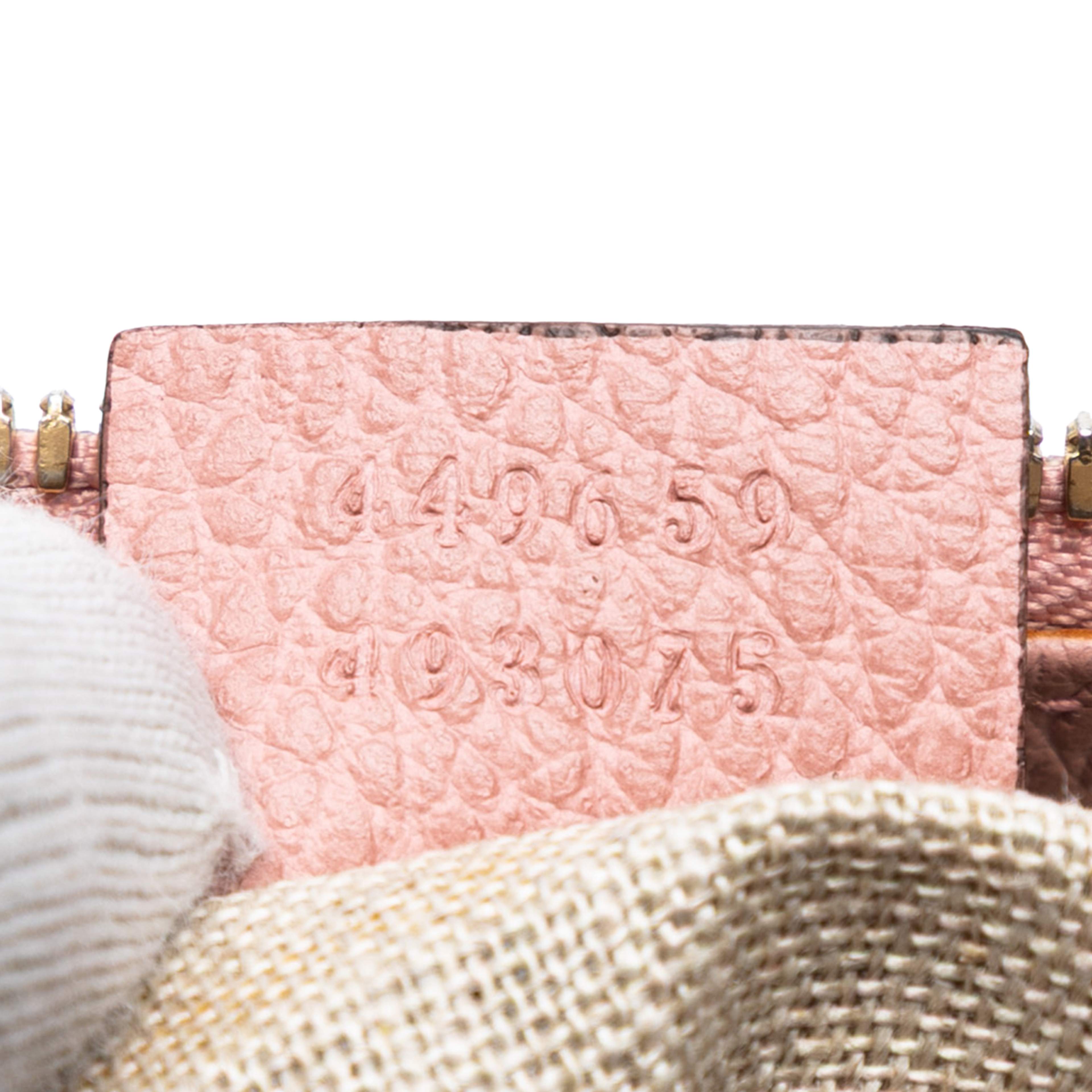 Gucci Dollar Calfskin Gg Charm Satchel, från Luxclusif, i färgen light pink. Klicka för att öppna bilden i stort format