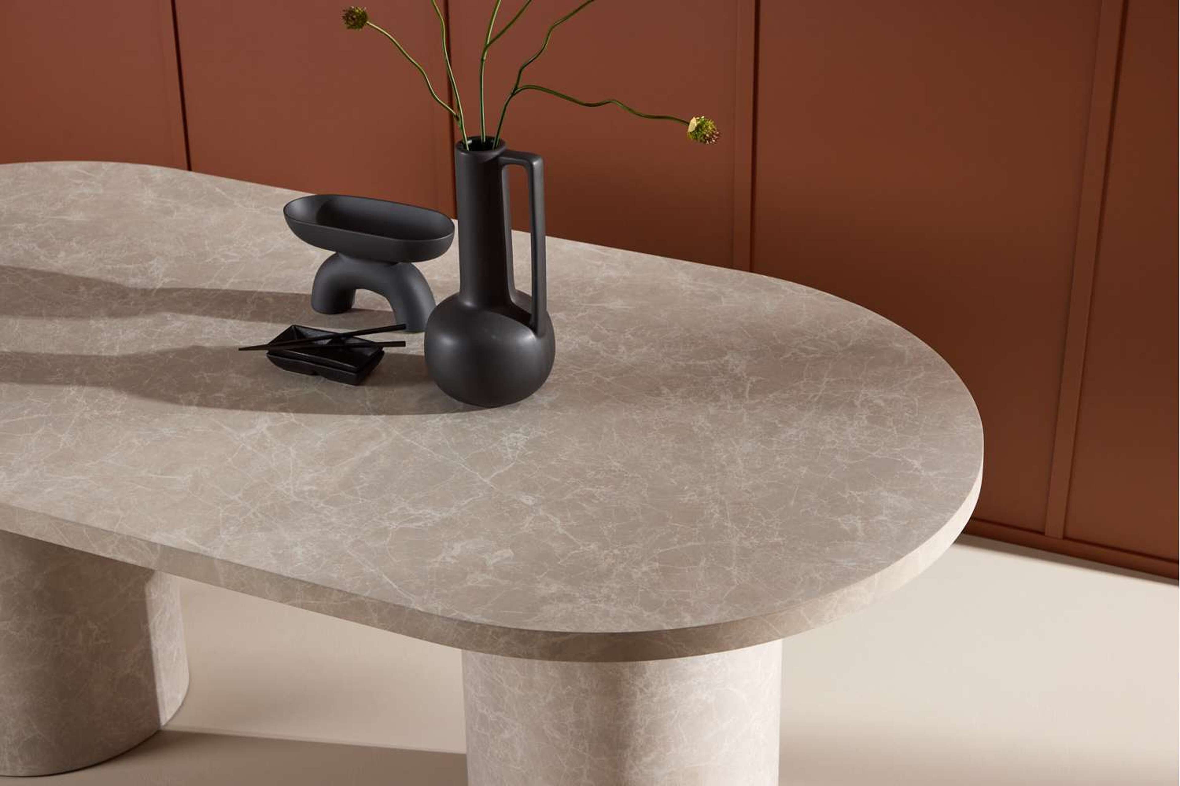 Narvik Matbord, från Venture Home, i färgen beige. Klicka för att öppna bilden i stort format