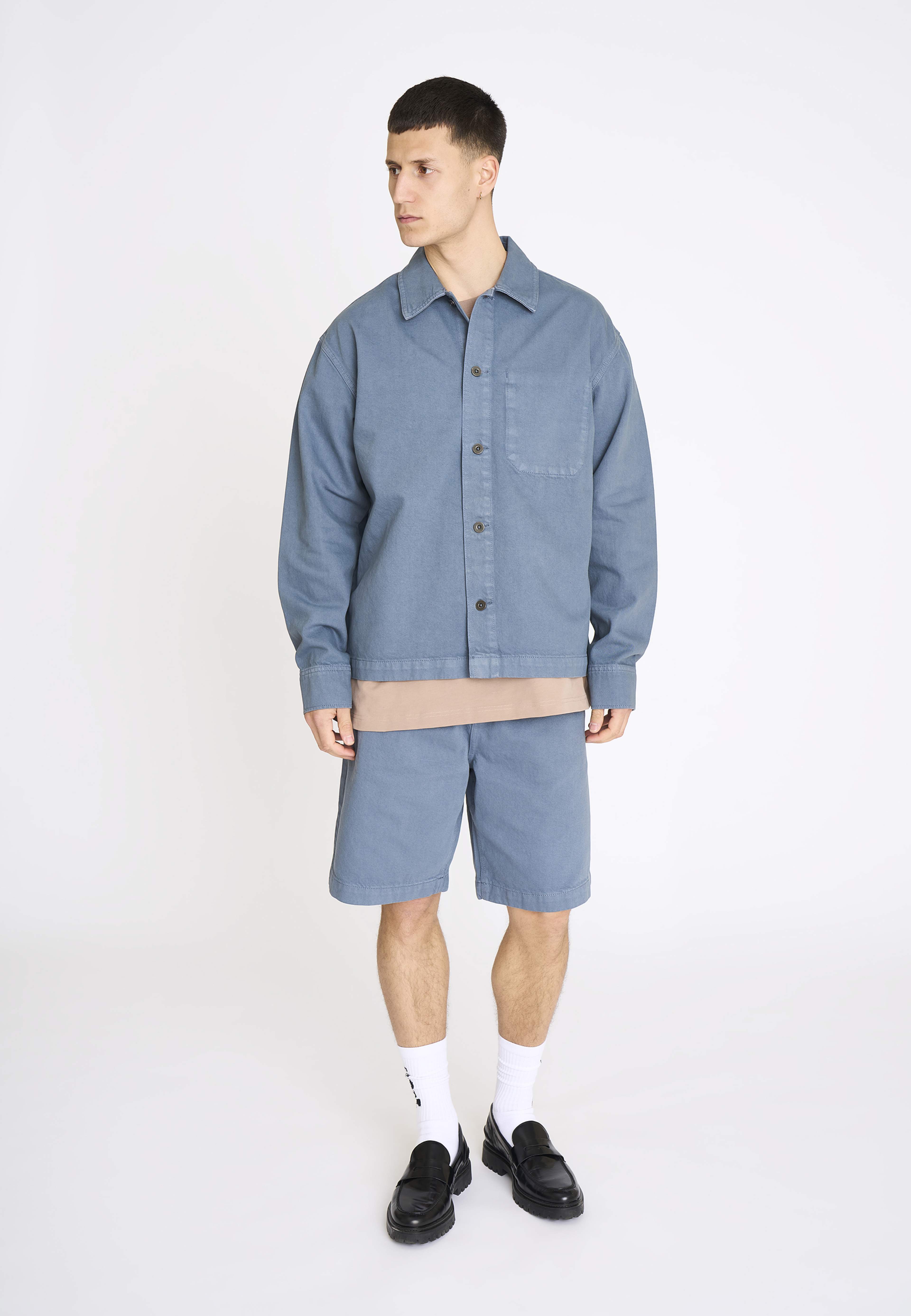 Overshirt Armstrong Bomull, från Resteröds, i färgen blue. Klicka för att öppna bilden i stort format
