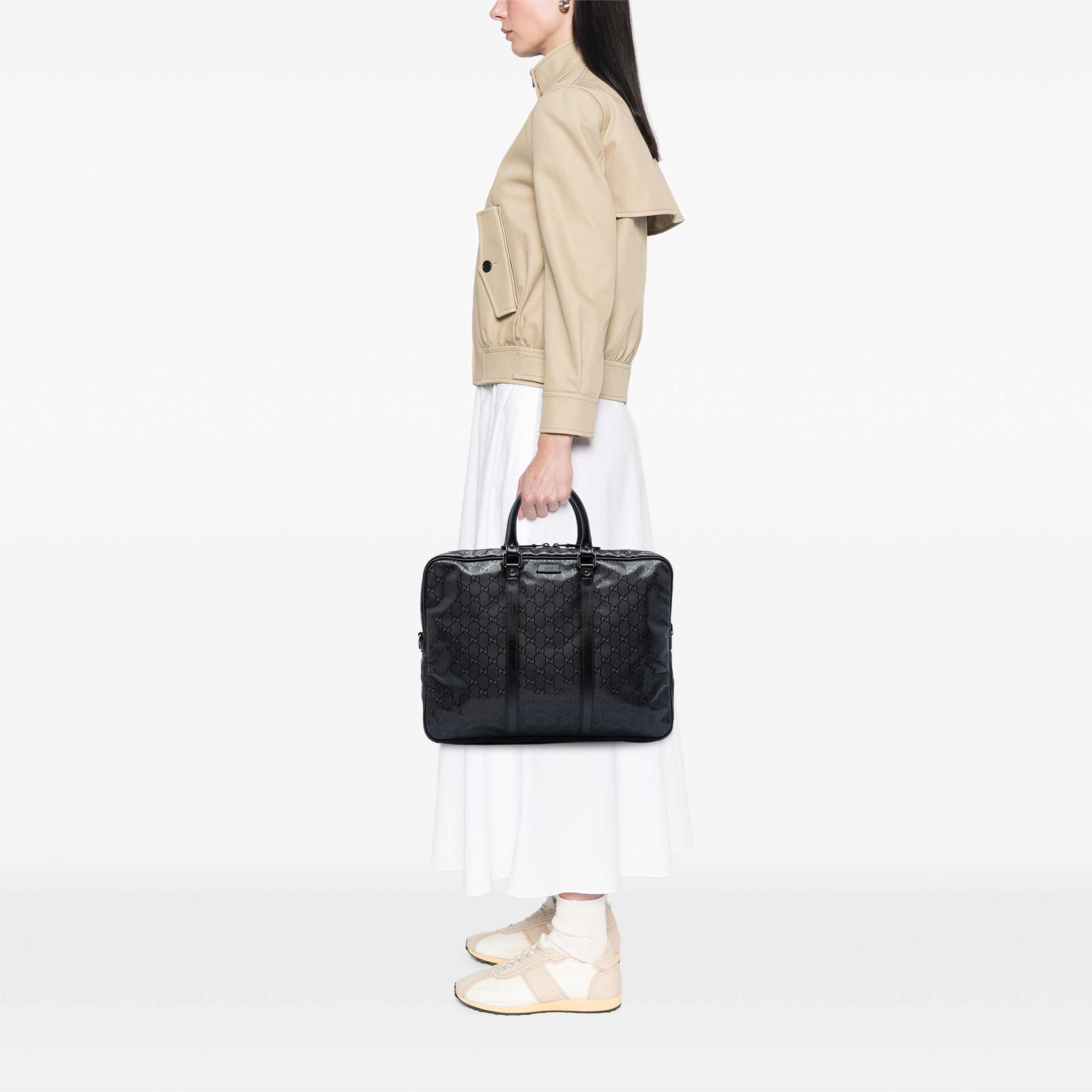Gucci Gg Imprime Business Bag, från Luxclusif, i färgen svart. Klicka för att öppna bilden i stort format