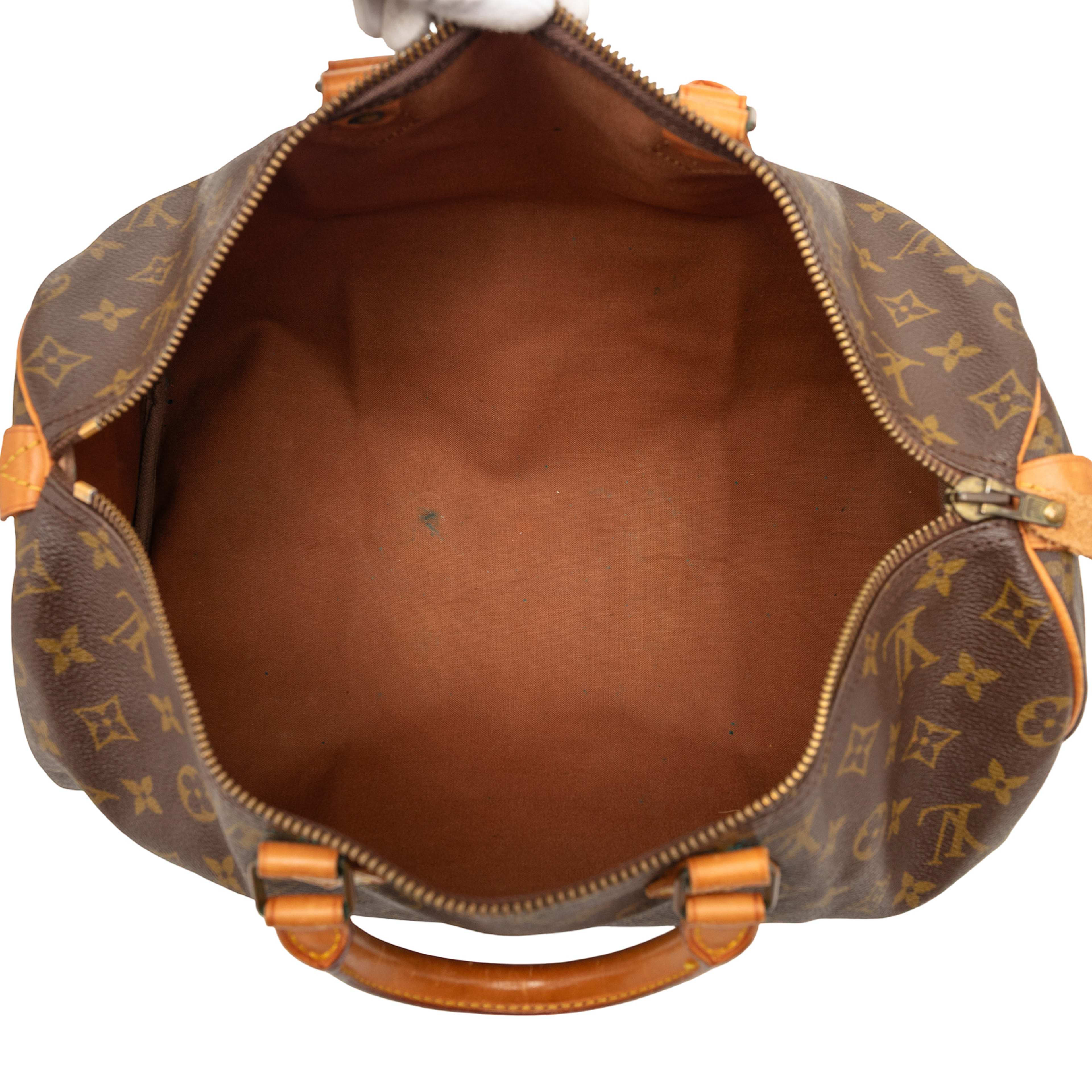 Louis Vuitton Monogram Speedy 40, från Luxclusif, i färgen brown. Klicka för att öppna bilden i stort format