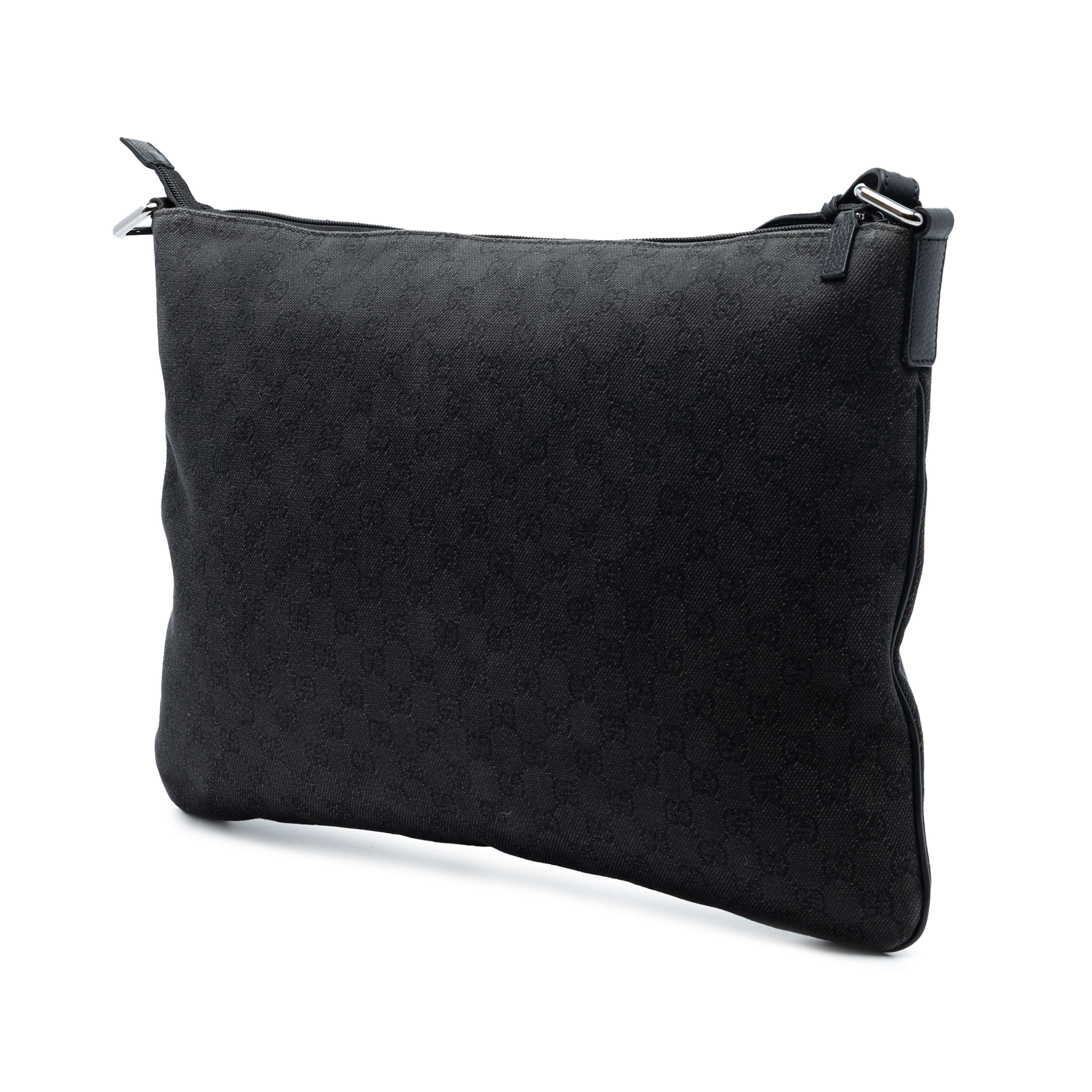 Gucci Gg Denim Crossbody, från Luxclusif, i färgen black. Klicka för att öppna bilden i stort format