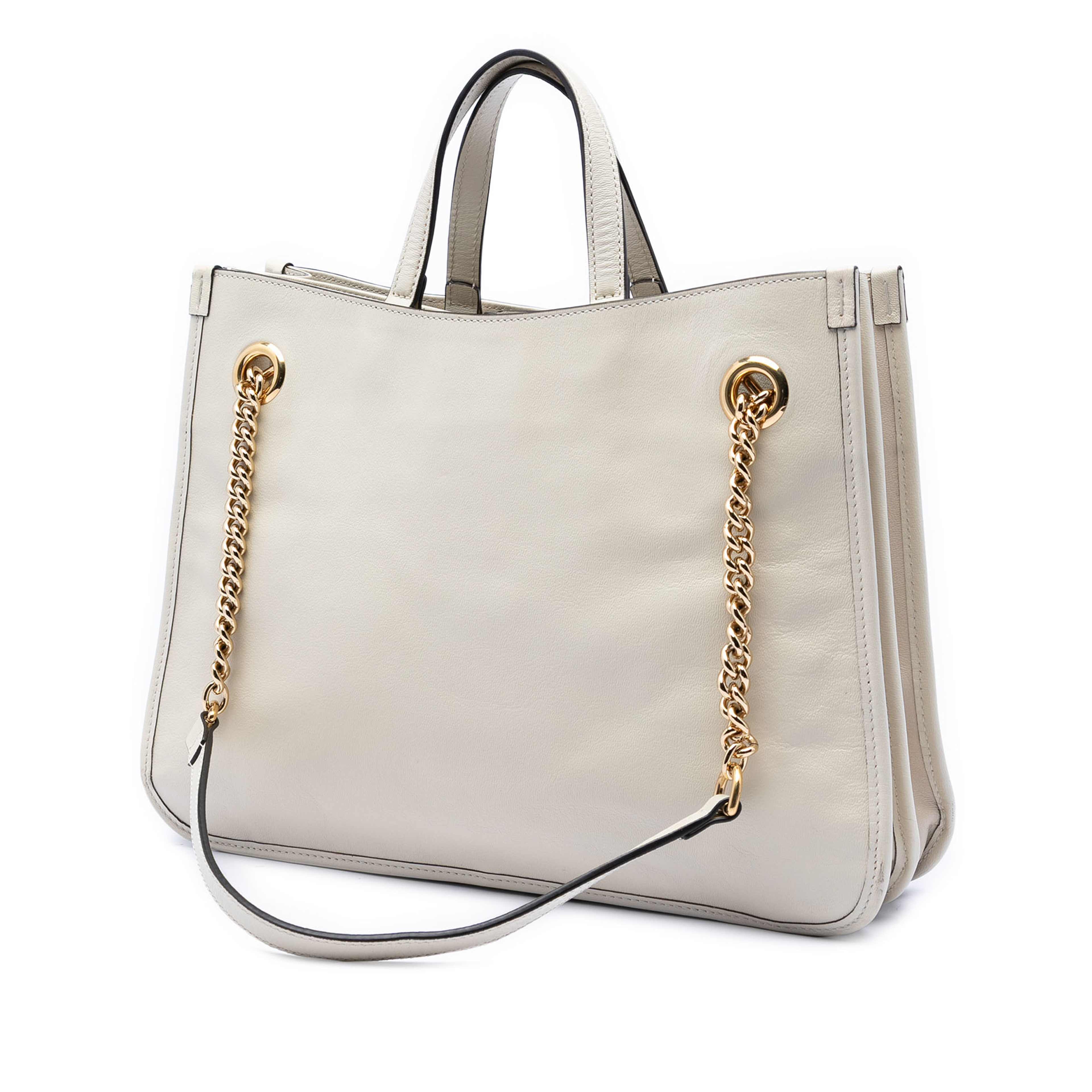 Gucci Medium Calfskin Horsebit 1955 Chain Tote, från Luxclusif, i färgen white. Klicka för att öppna bilden i stort format