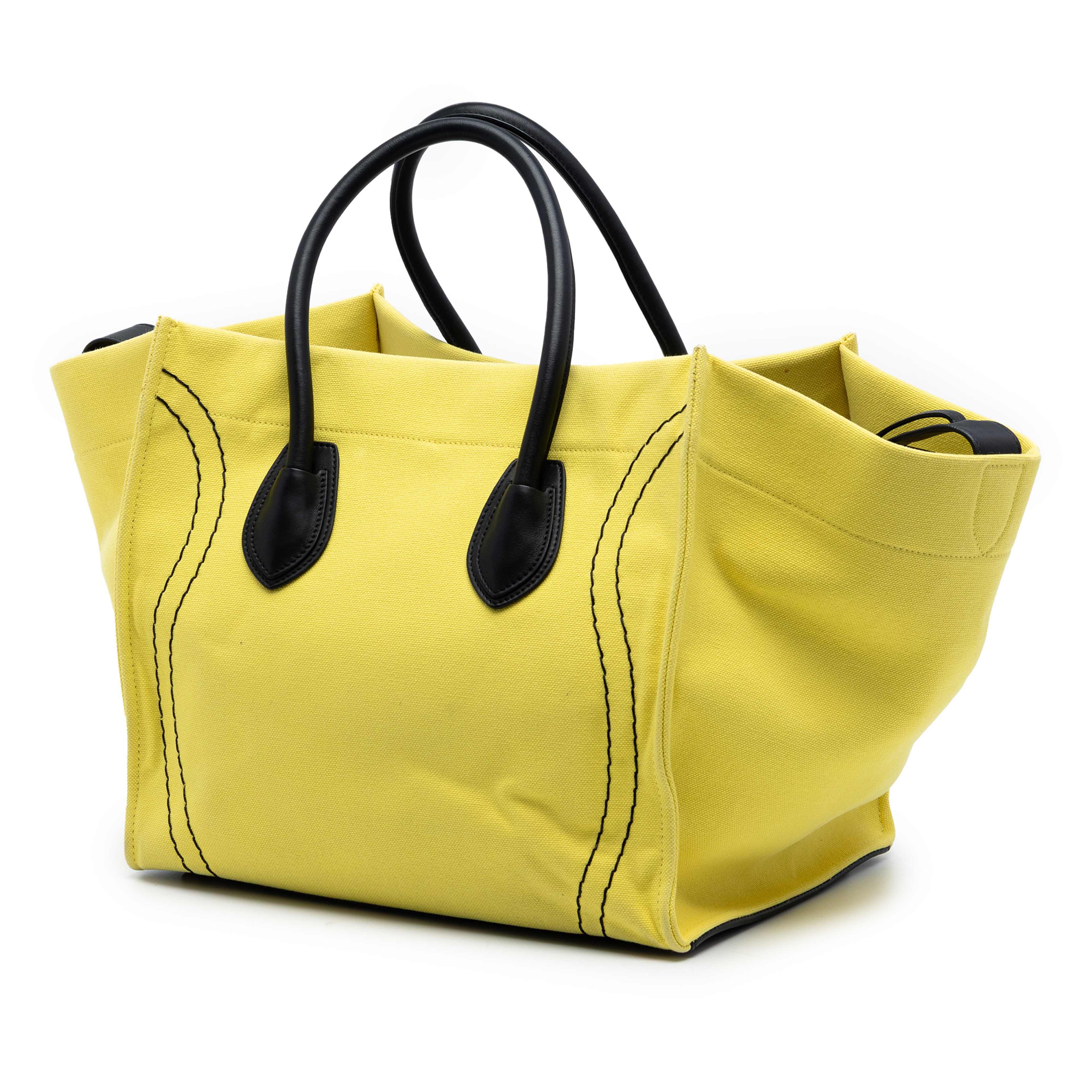Celine Medium Canvas Phantom Luggage Tote, från Luxclusif, i färgen neon yellow. Klicka för att öppna bilden i stort format