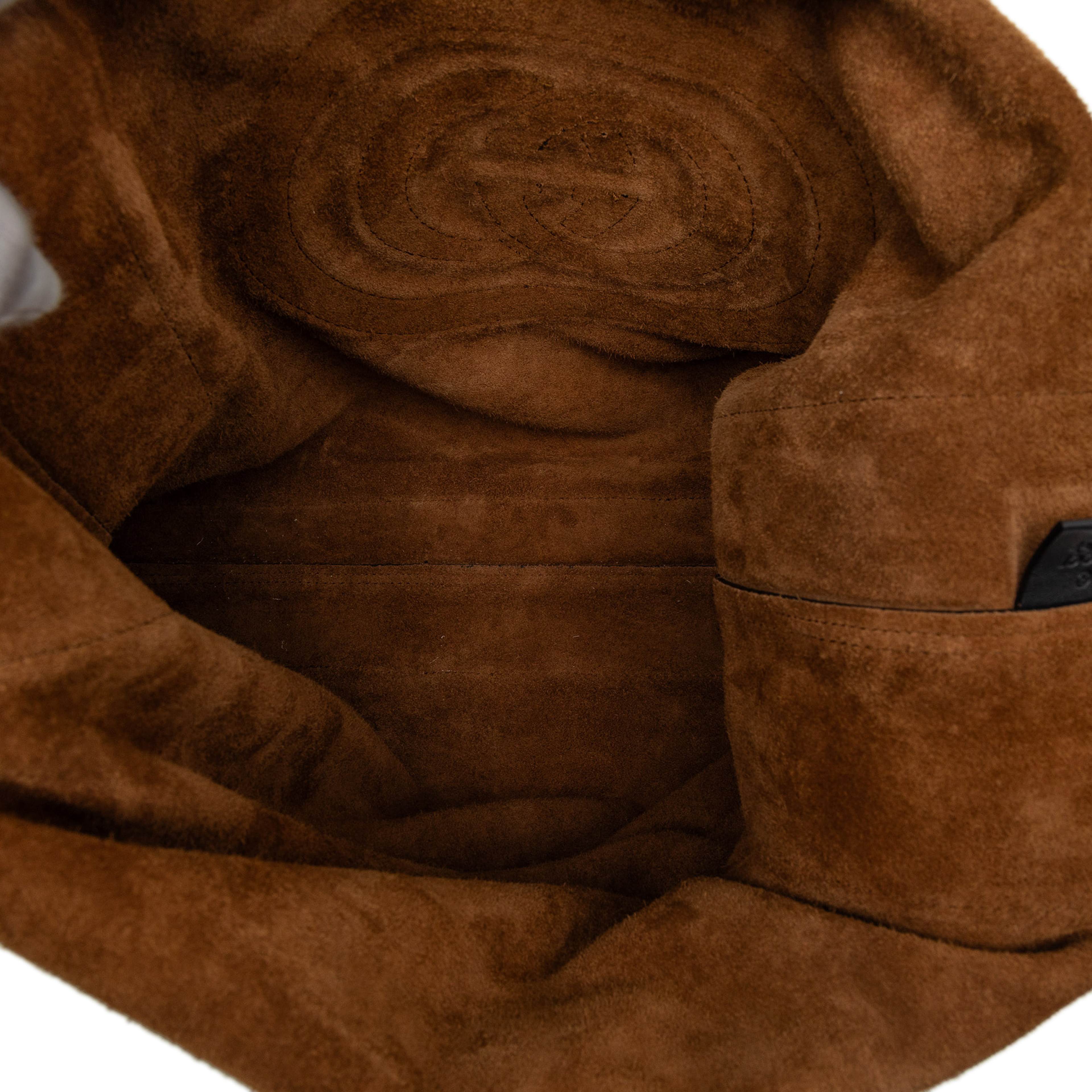 Gucci Large Suede Ophidia Tote, från Luxclusif, i färgen brown. Klicka för att öppna bilden i stort format