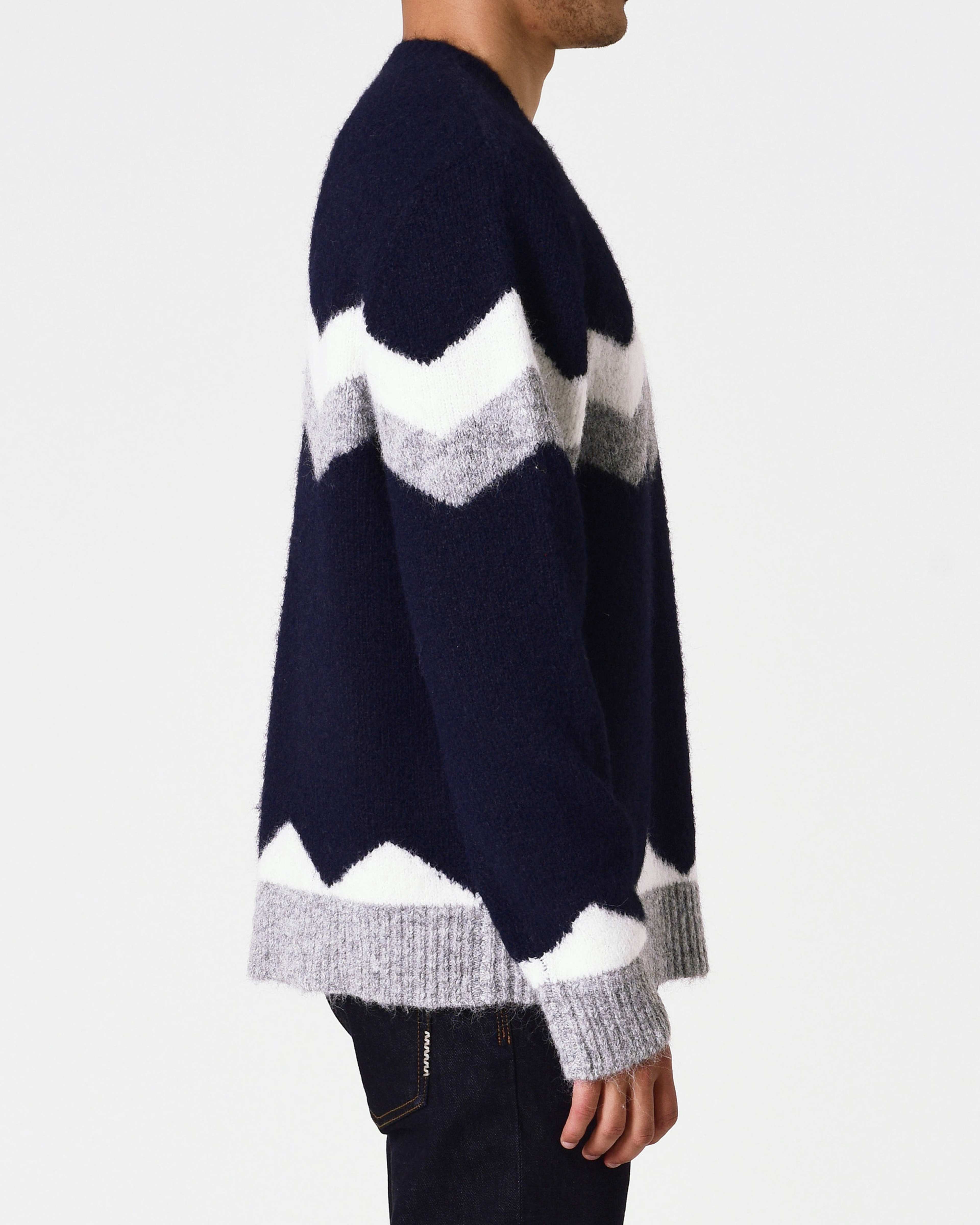 Intarsia Zig Zag Crew