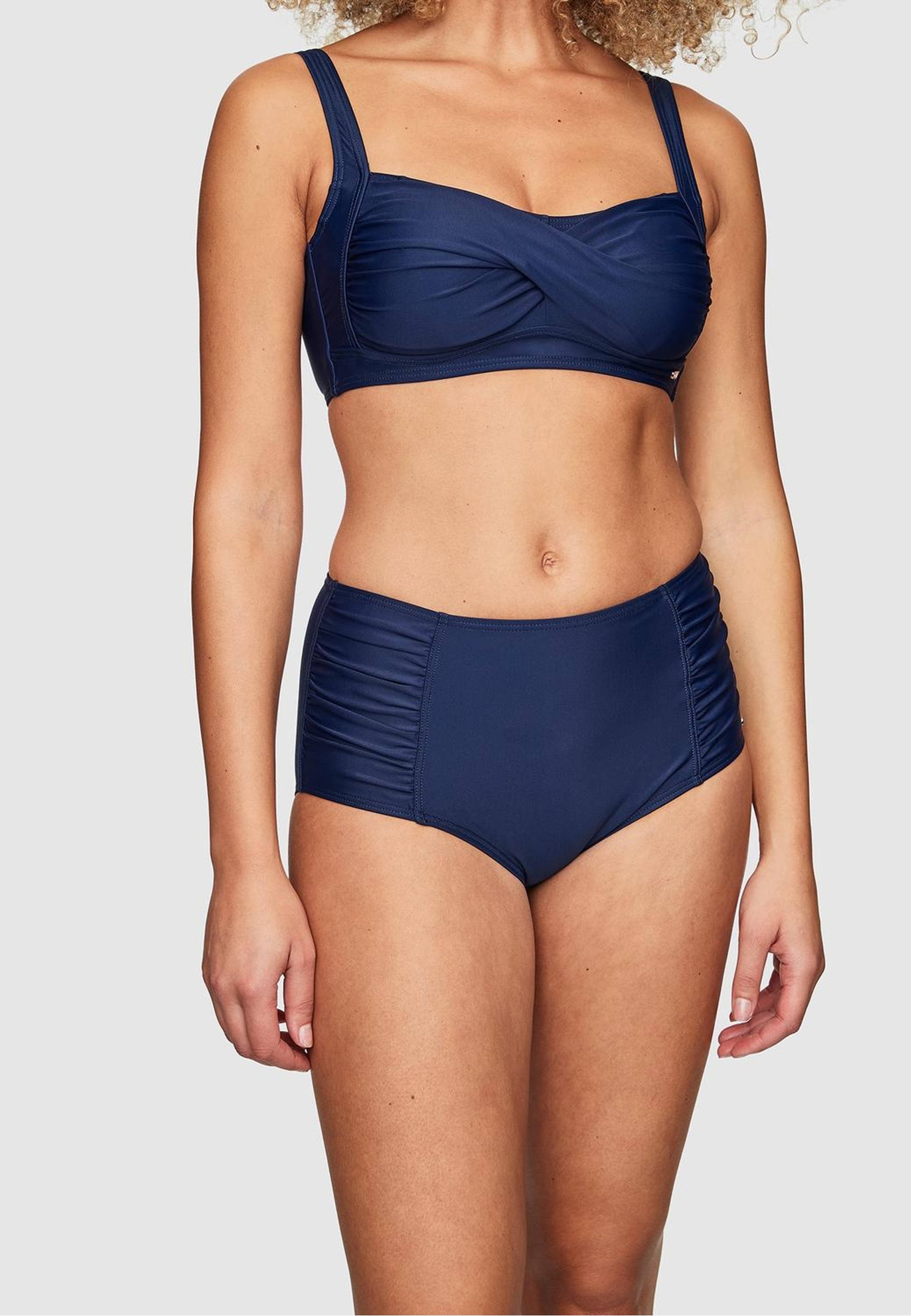 Maxitrosa Capri