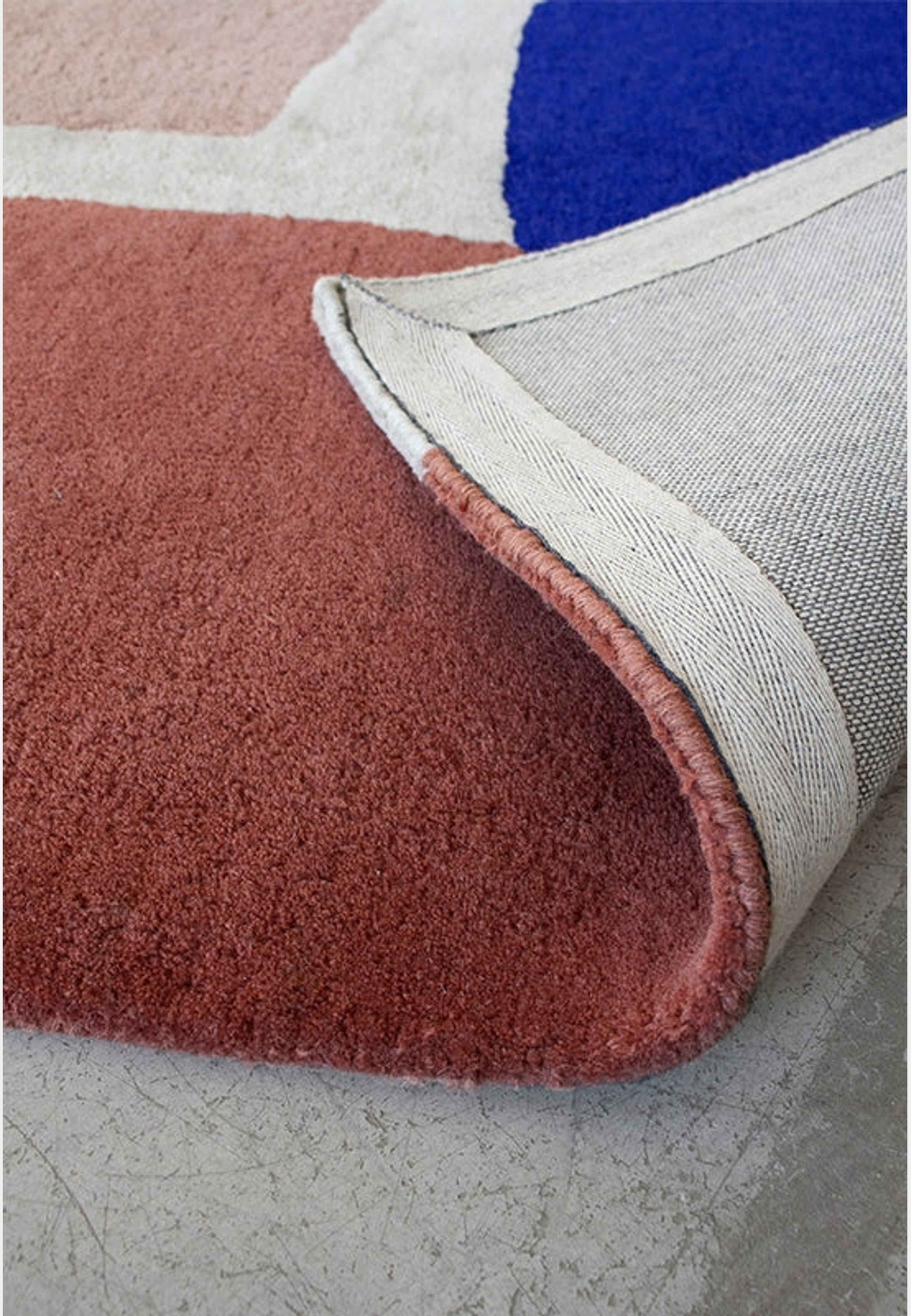 Scandi Ullmatta Lake Patterned, från Layered, i färgen lake patterned. Klicka för att öppna bilden i stort format