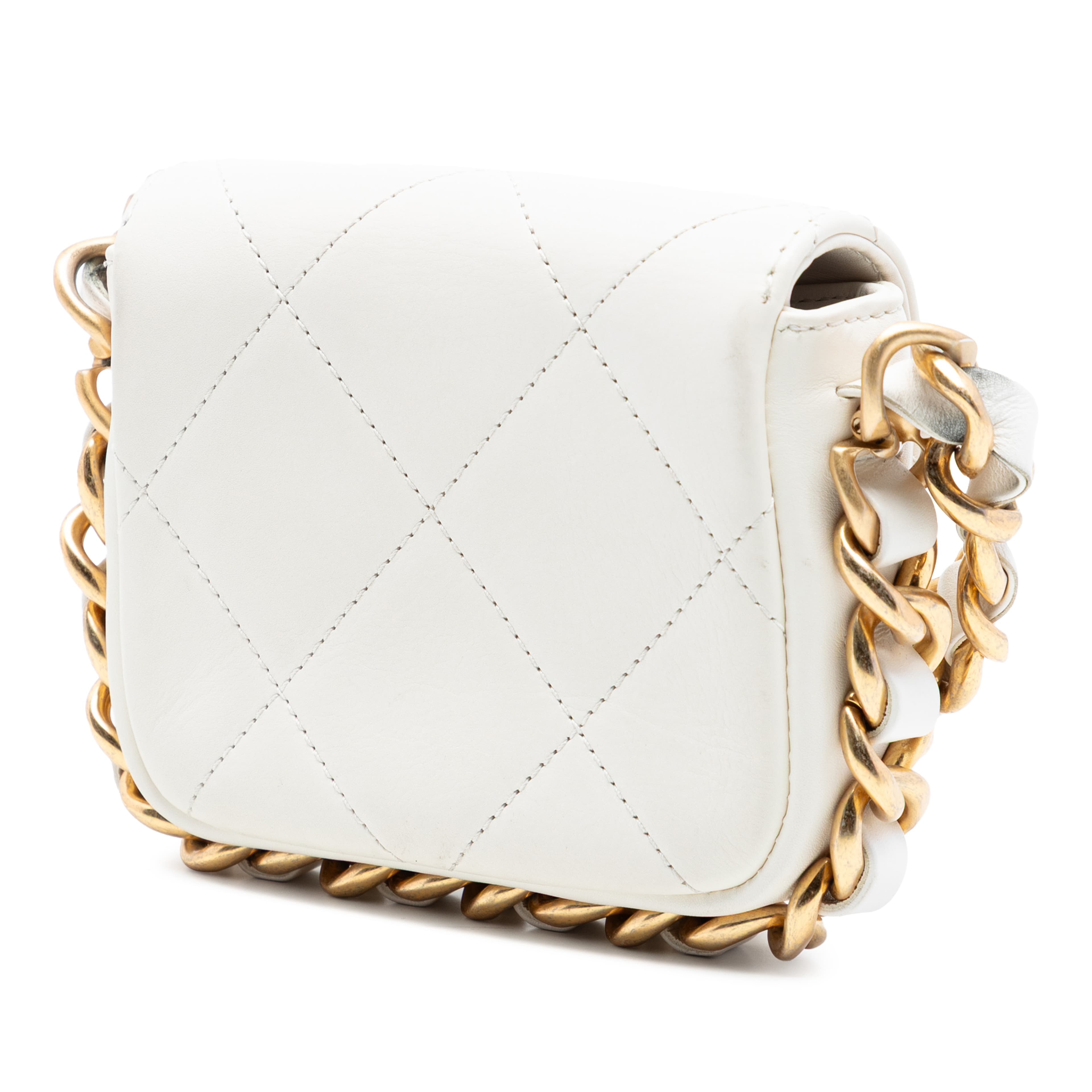Chanel Mini Quilted Calfskin Framing Chain Flap, från Luxclusif, i färgen ivory. Klicka för att öppna bilden i stort format