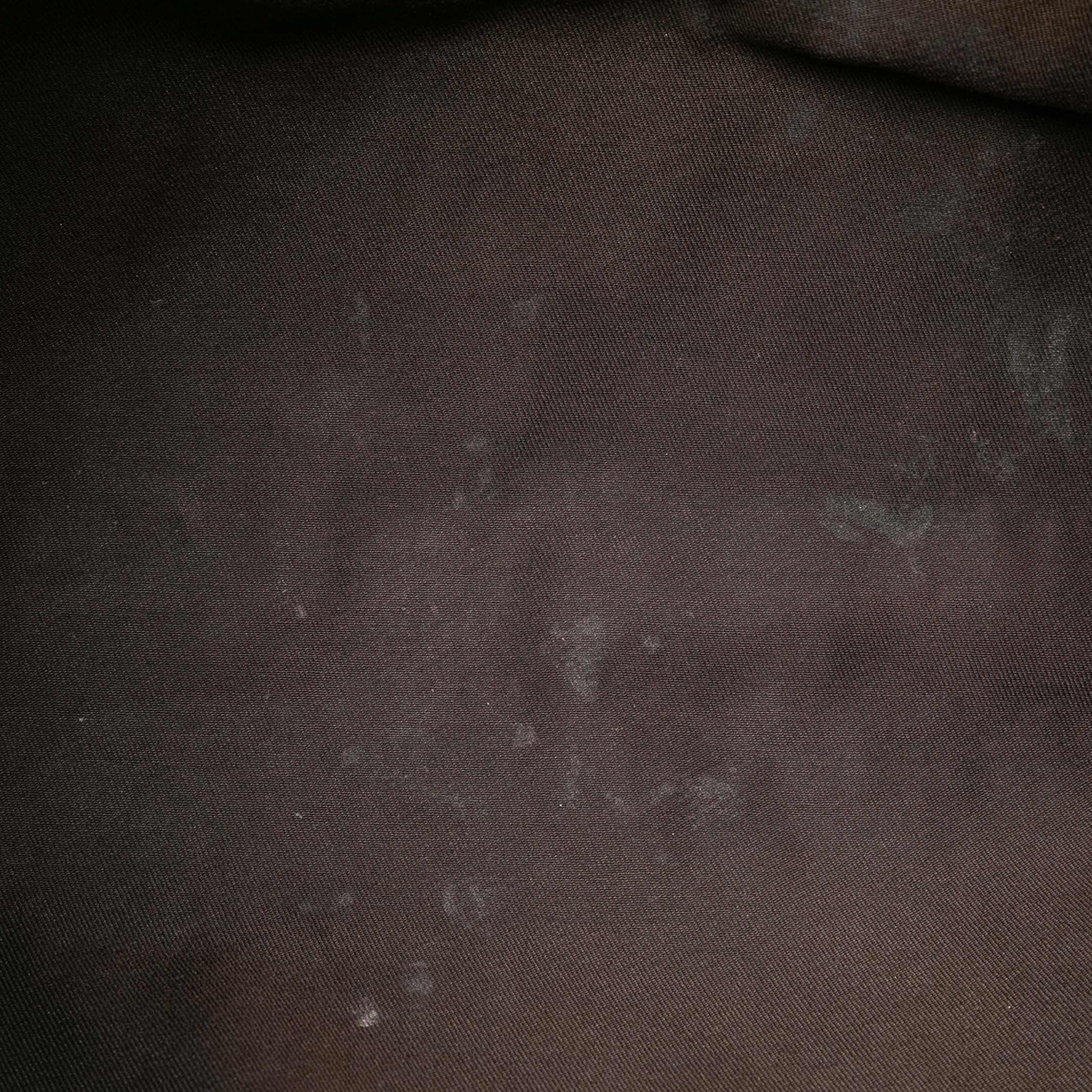 Gucci Gg Canvas Web New Ladies Tote, från Luxclusif, i färgen beige. Klicka för att öppna bilden i stort format