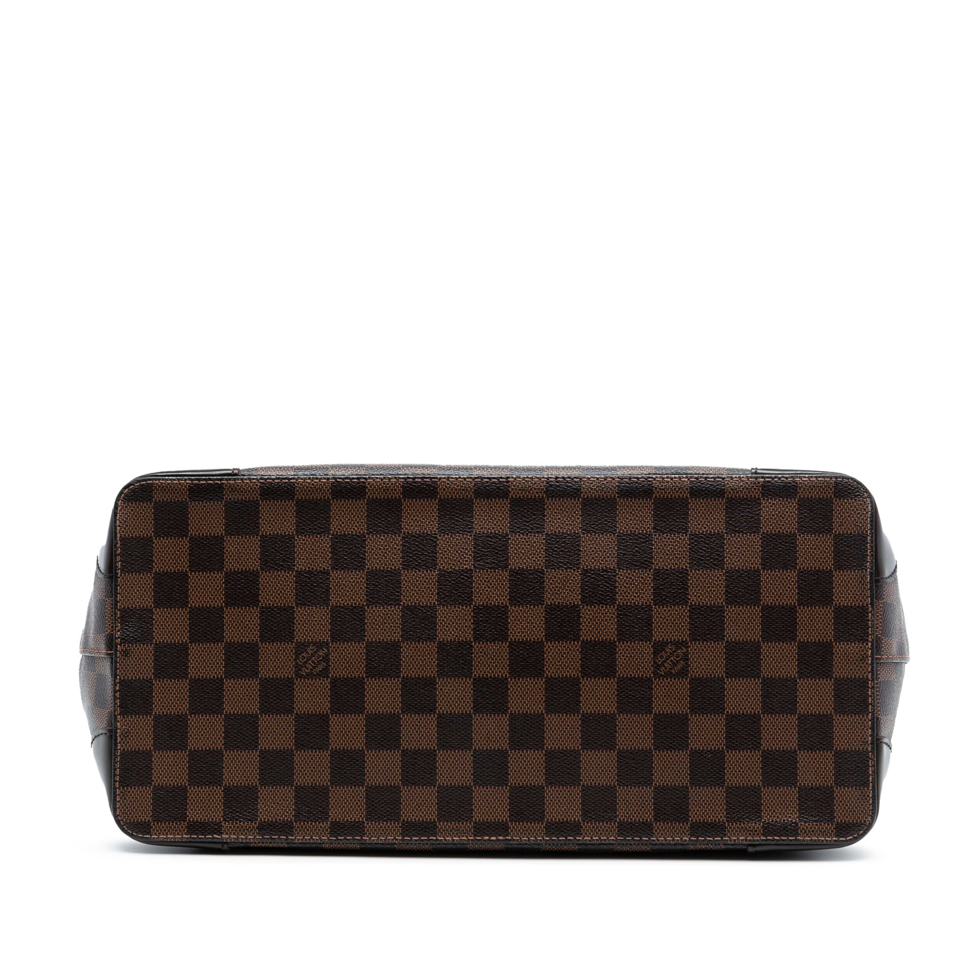 Louis Vuitton Damier Ebene Hampstead Mm, från Luxclusif, i färgen brown. Klicka för att öppna bilden i stort format