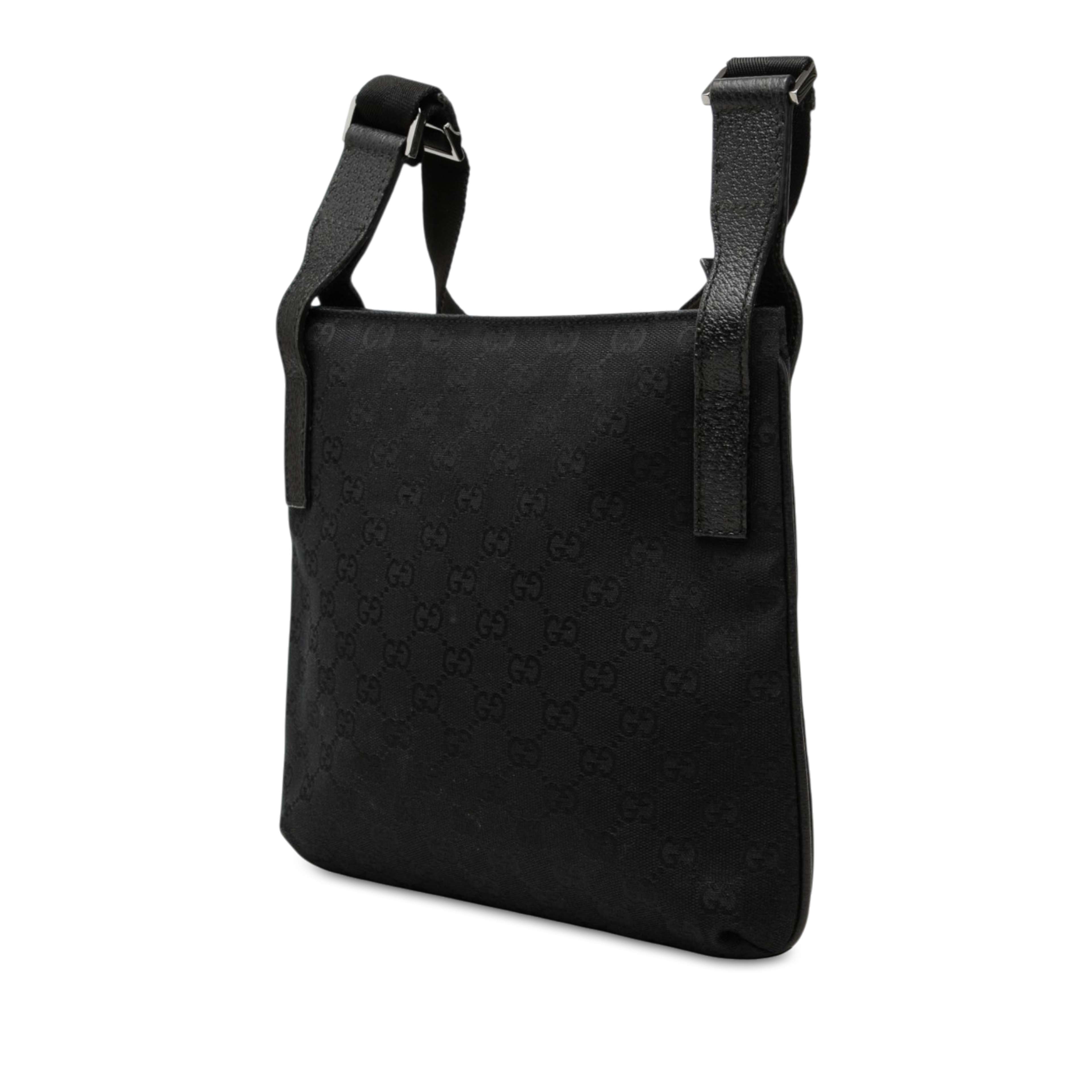 Gucci Gg Canvas Crossbody, från Luxclusif, i färgen svart. Klicka för att öppna bilden i stort format