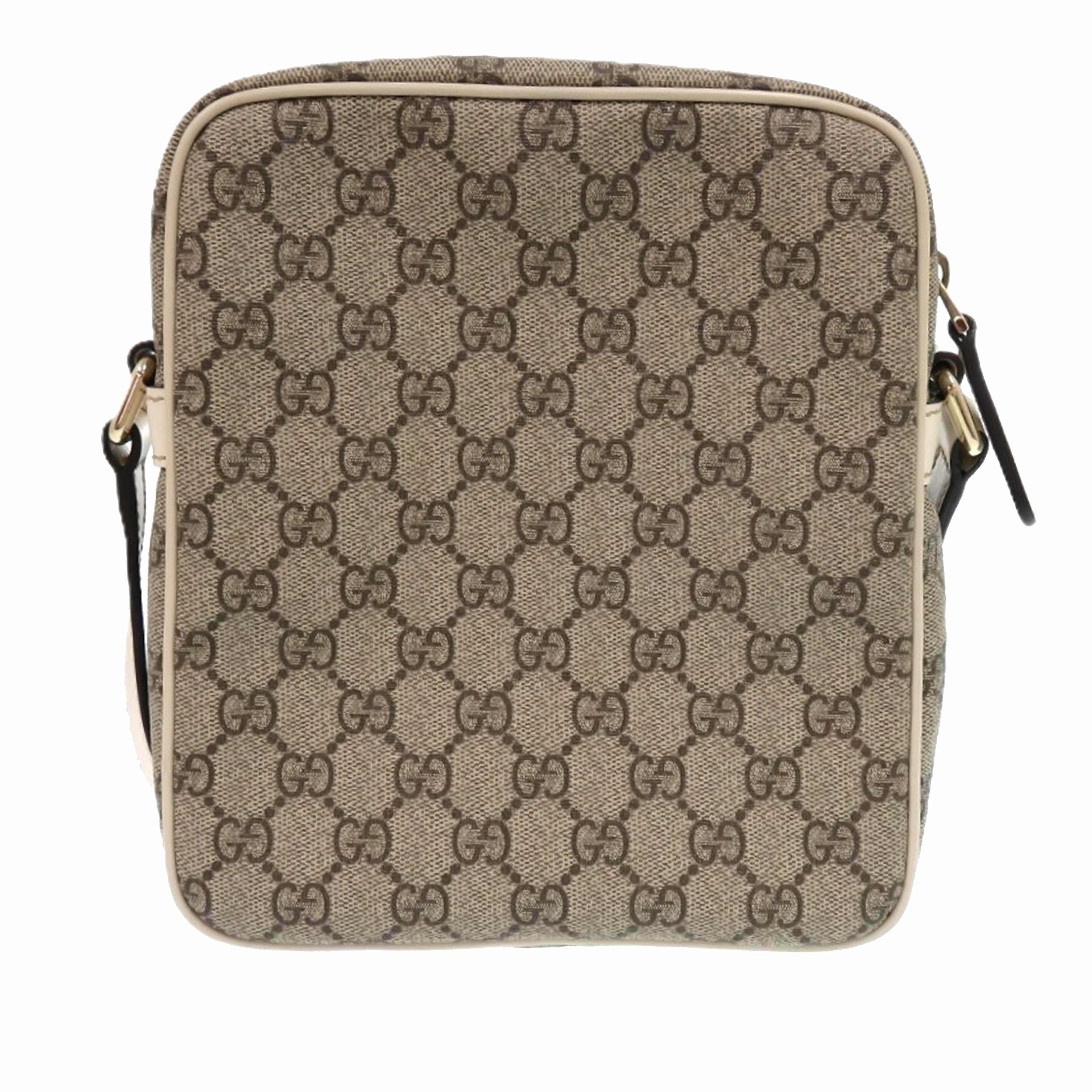 Gucci Gg Supreme Crossbody, från Luxclusif, i färgen beige. Klicka för att öppna bilden i stort format